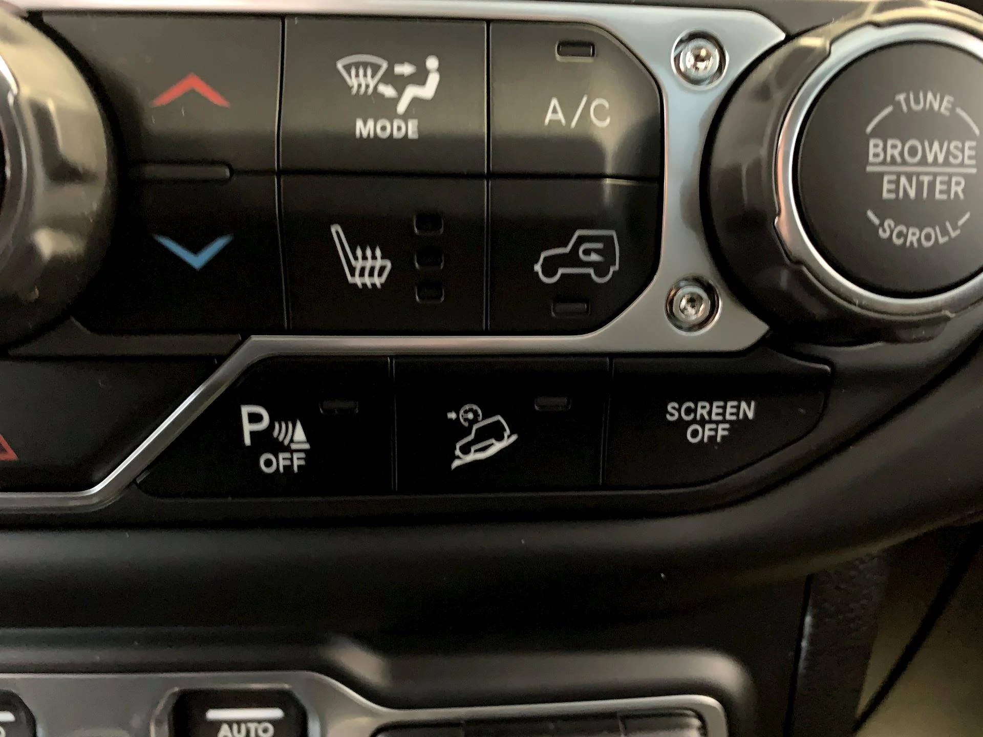 Jeep Wrangler JL 4WD or Not? post_default_mopar_mike_51d9e9a6