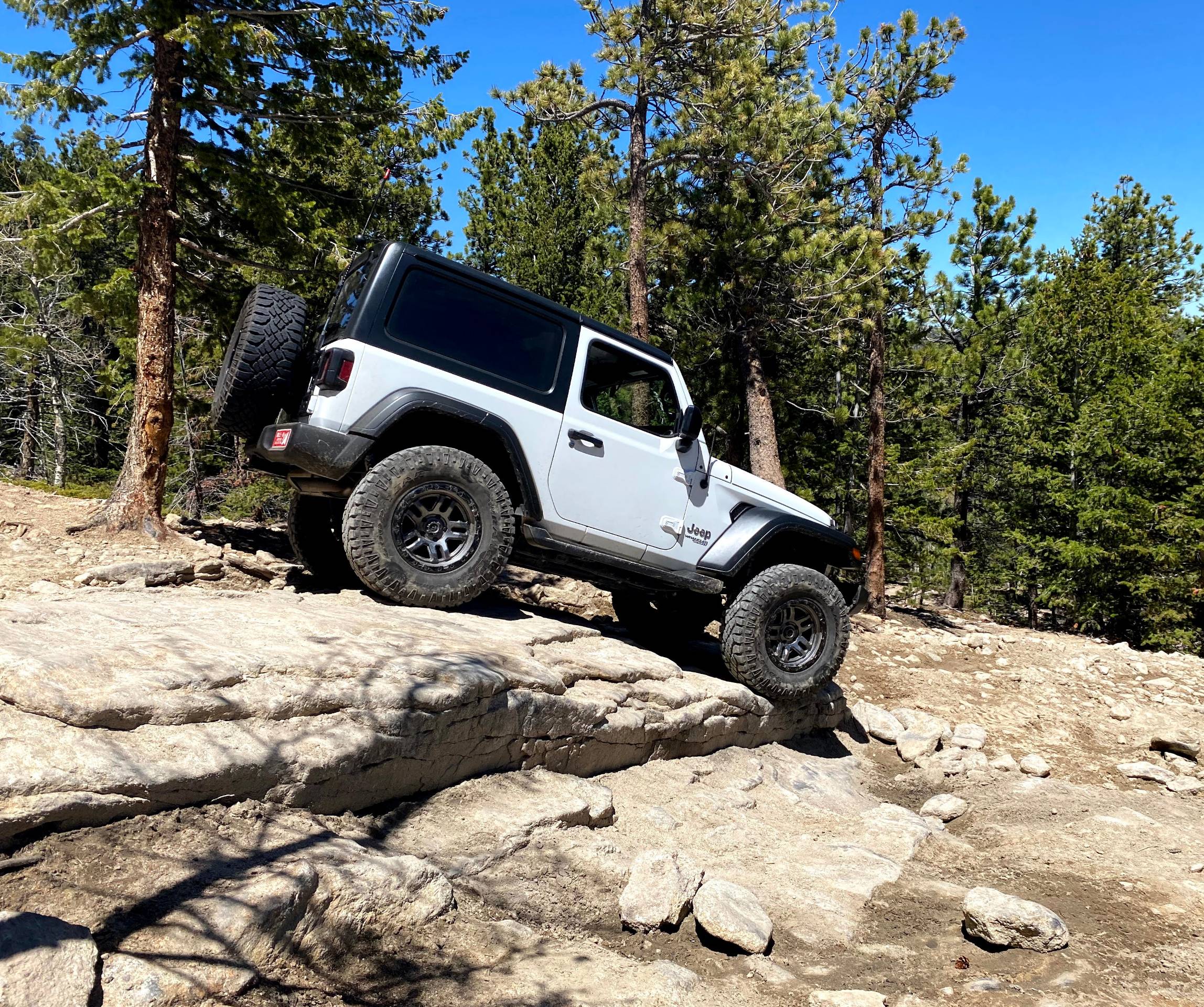 Jeep Wrangler JL 4WD or Not? InShot_20220214_082813942