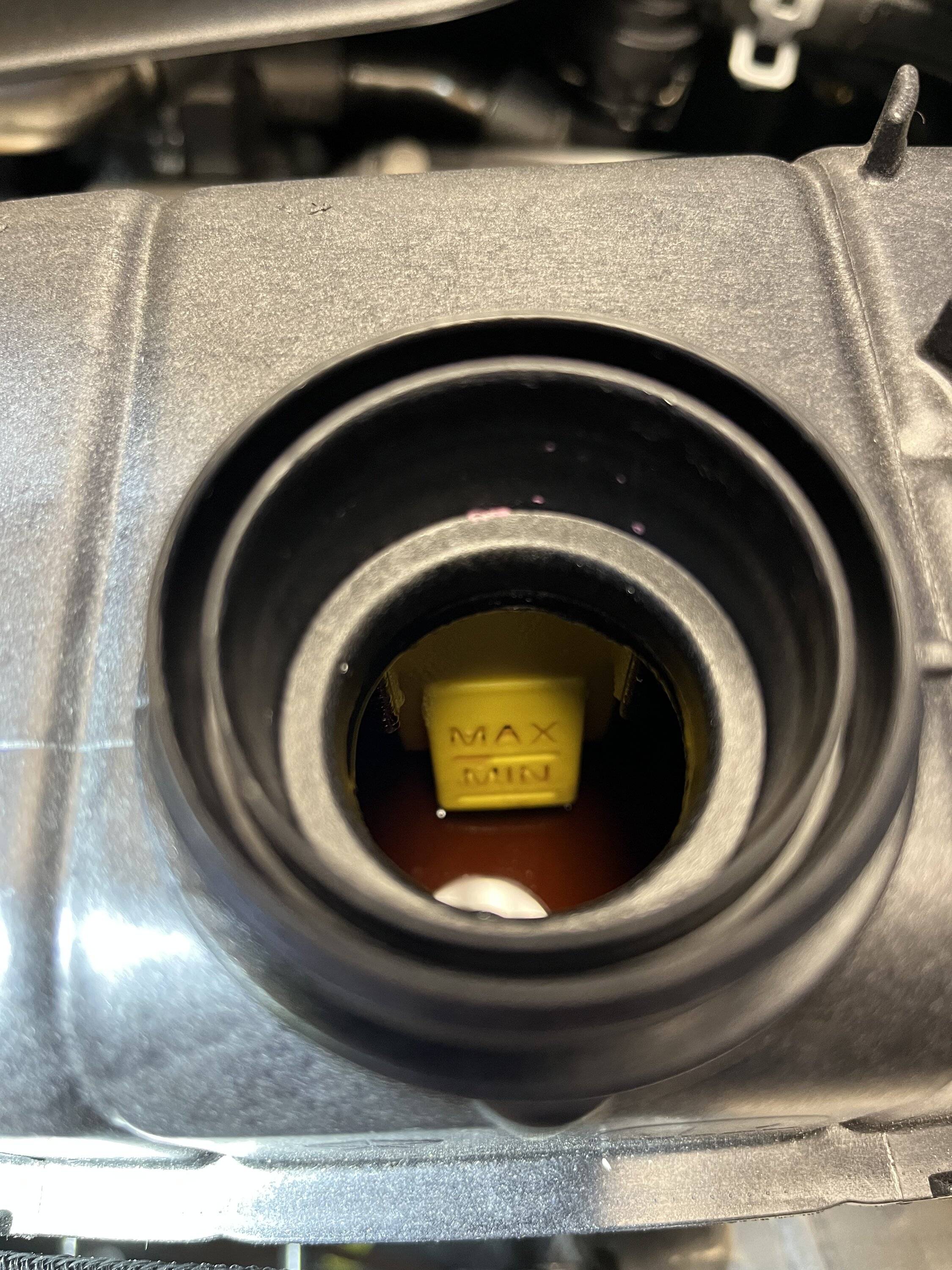 Jeep Wrangler JL 2.0 coolant top off frequency BD52ED52-9B4B-4002-ADA7-31BAE30A4C0C