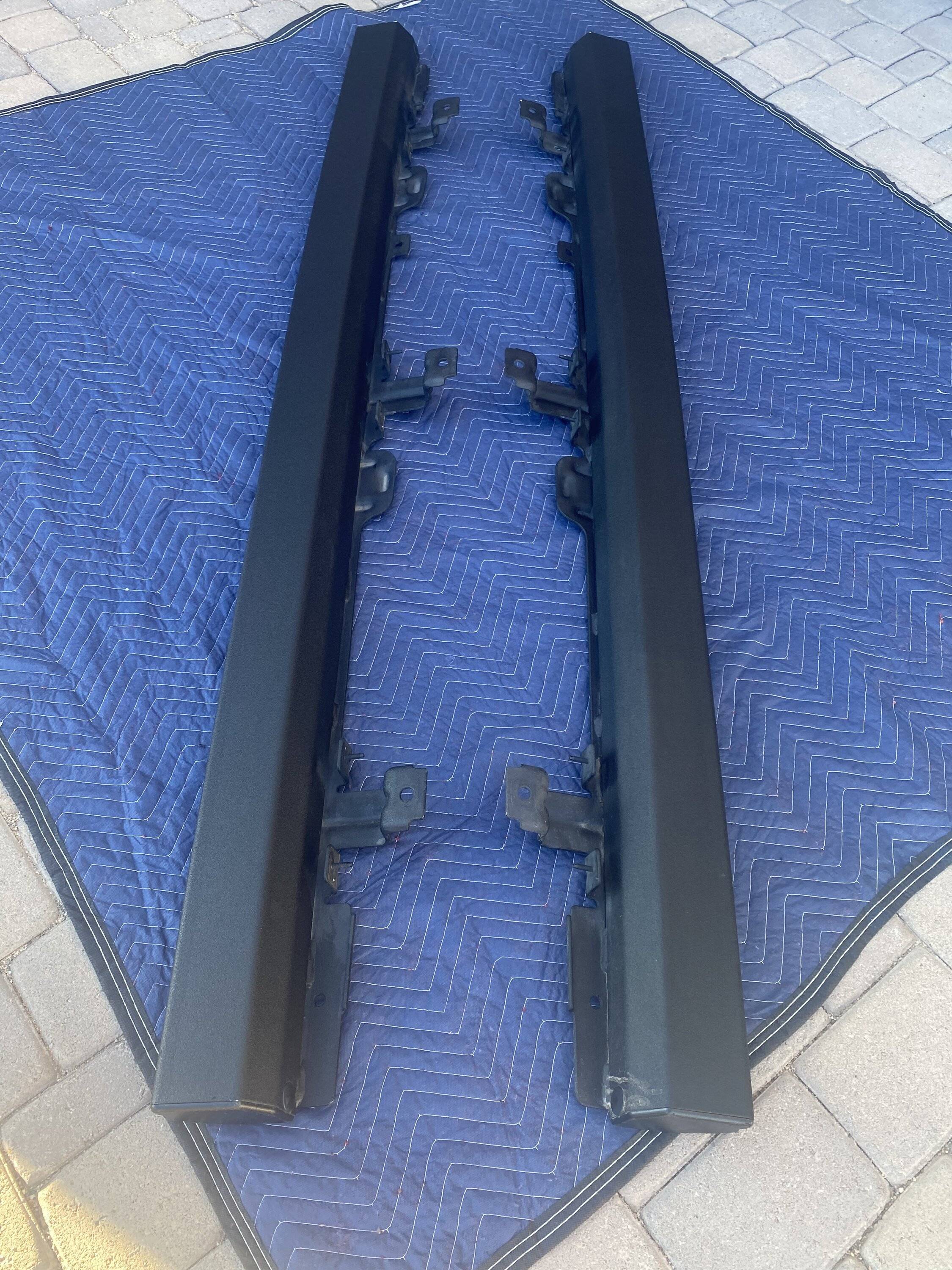 Jeep Wrangler JL JLU/Mopar Performance Rock Rails w/step assist B7FE0193-1986-499D-AD17-DFAFF007B76E