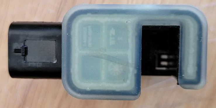 Jeep Wrangler JL Locker Position Sensor Potting - DANA 44 20221018_160041