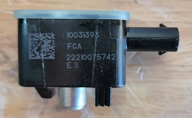 Jeep Wrangler JL Locker Position Sensor Potting - DANA 44 20221018_164912