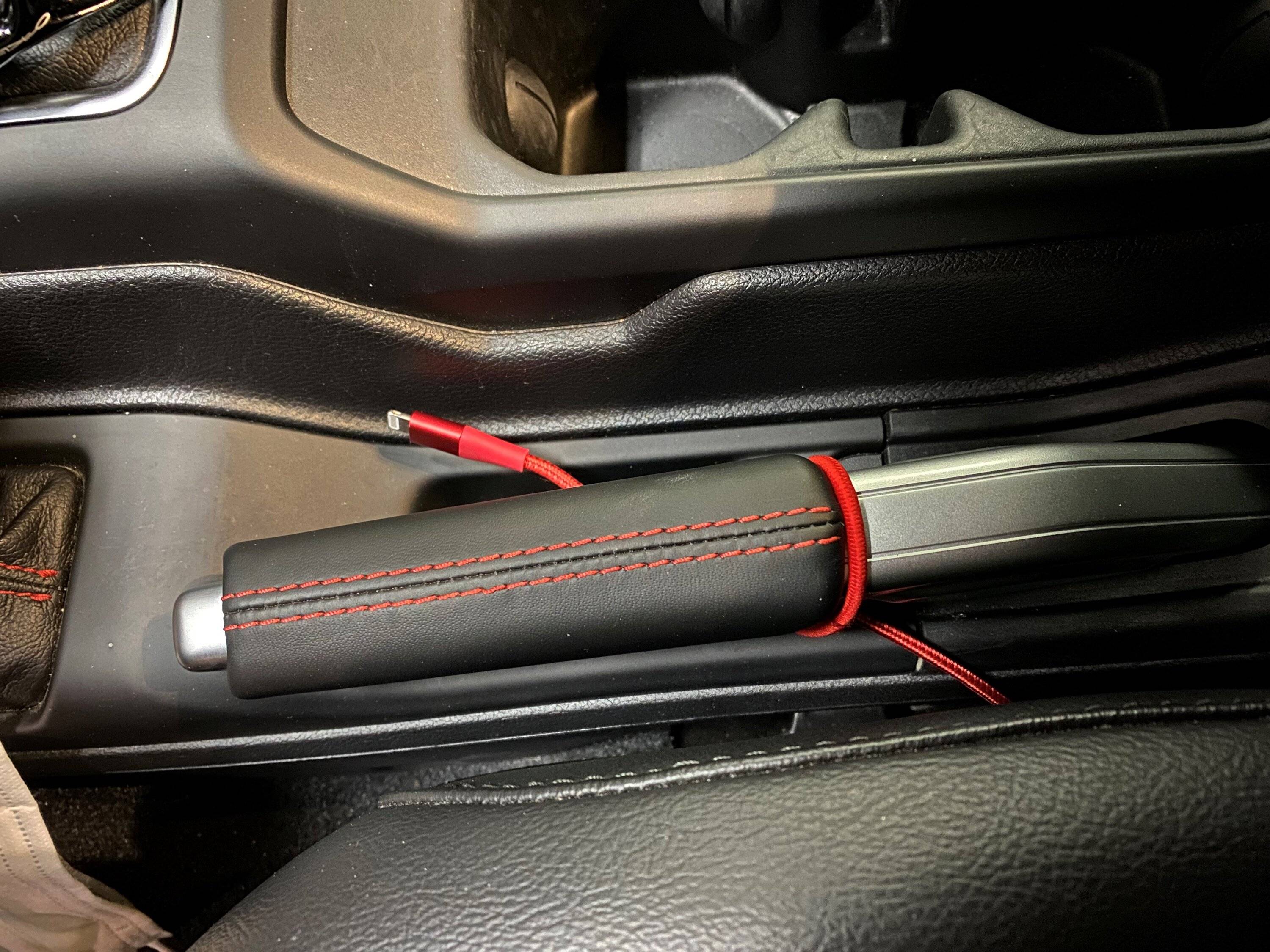 Jeep Wrangler JL Adding USB port for wired CarPlay JL USB Cord