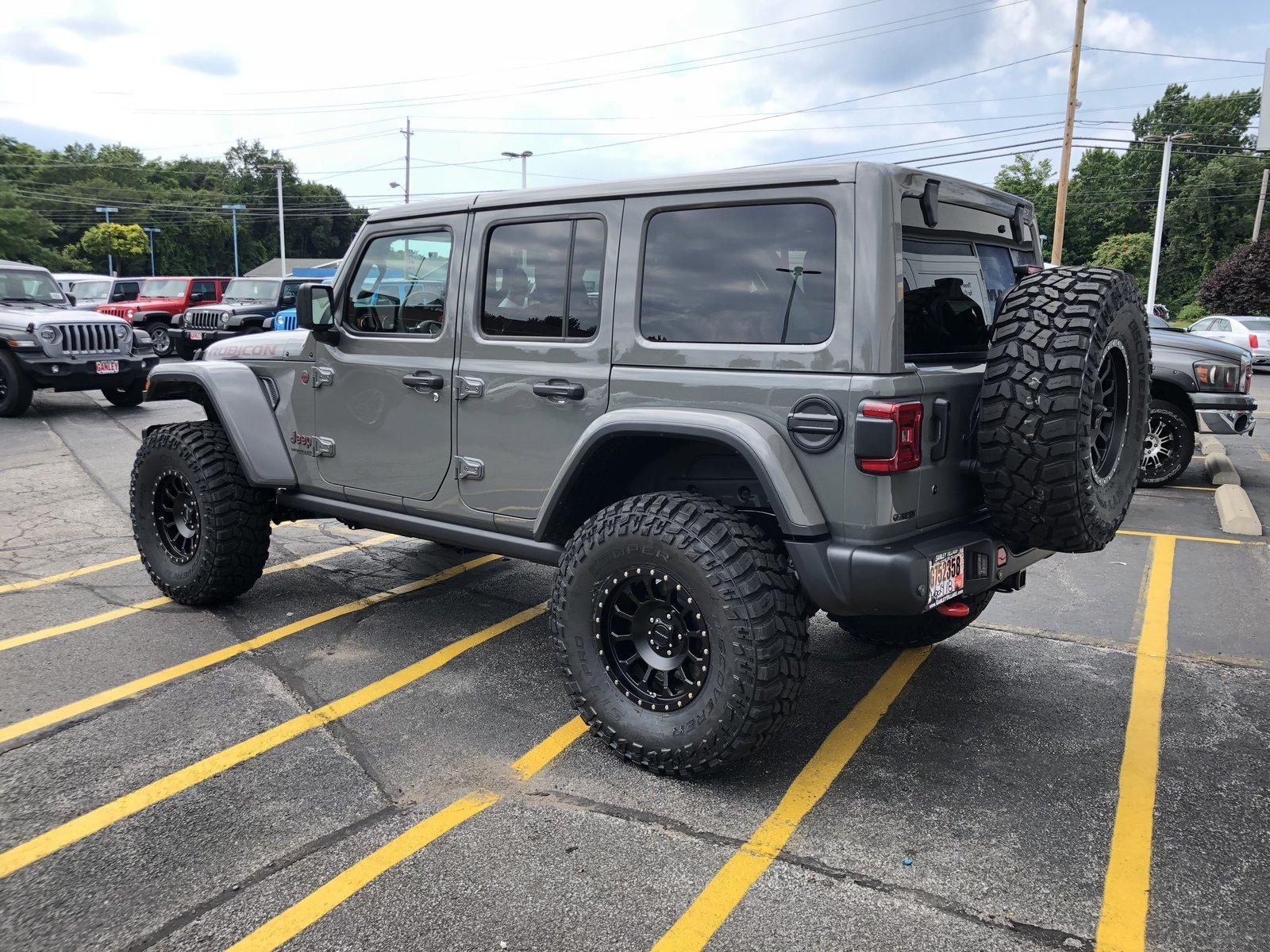 Jeep Wrangler JL STING GRAY Wrangler JL Club E1ACFEAF-9D9E-445C-9CFA-32E2CA40C7F9