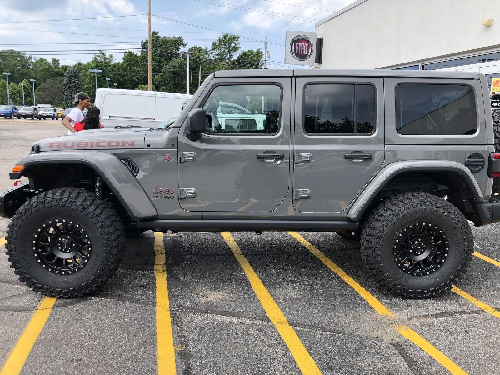 Jeep Wrangler JL STING GRAY Wrangler JL Club 7F7C6782-0D7D-408E-82BF-42E0629E2EA4