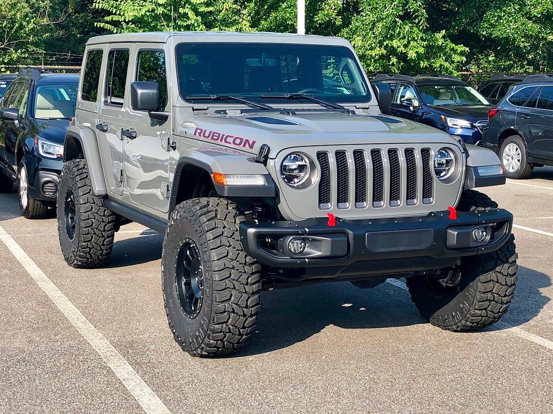 Jeep Wrangler JL STING GRAY Wrangler JL Club 0DA01099-44A9-4E68-9424-230B276BDA48
