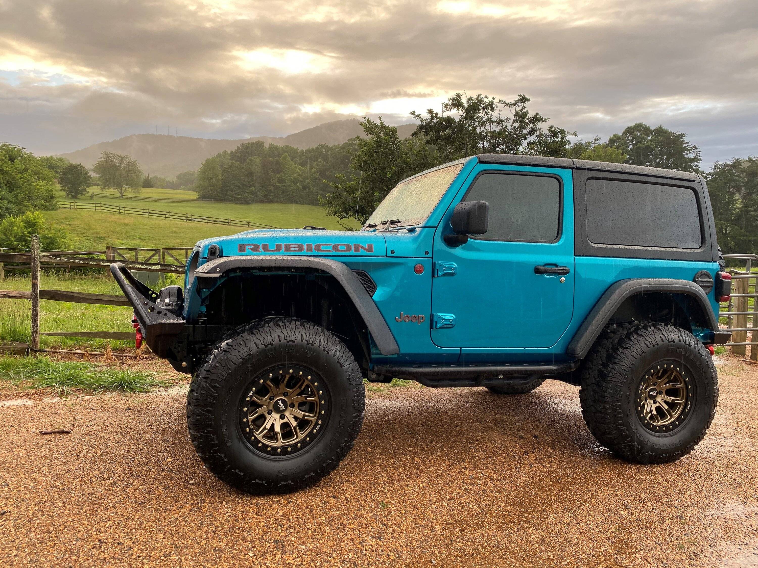 Jeep Wrangler JL bronze wheel options 2020 June Rain