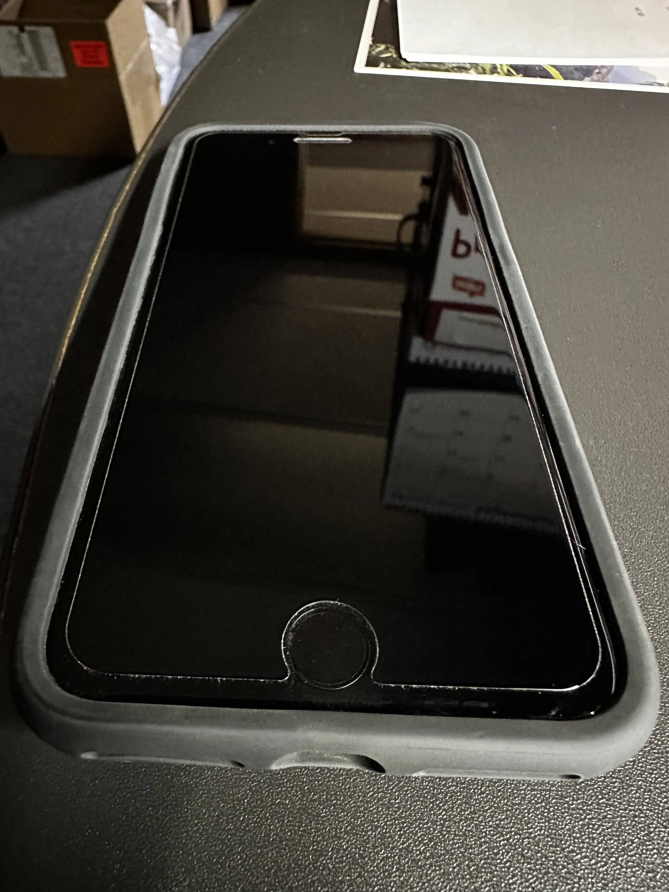 Jeep Wrangler JL iPhone 8 Plus 256 GB - $225 shipped 1099BB46-A5ED-4373-94EF-B7AC96DB33D3