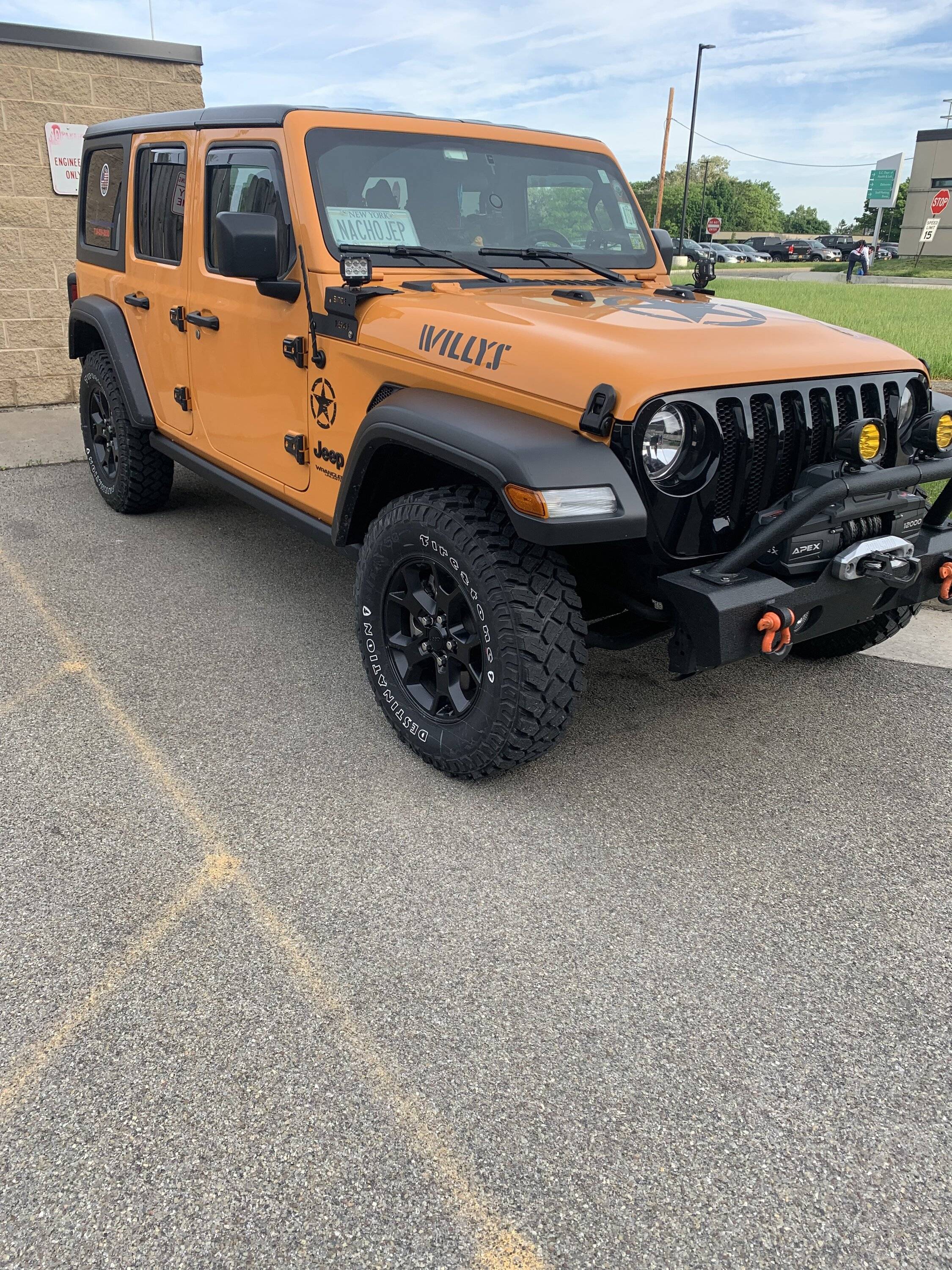 Jeep Wrangler JL Live Pics: Nacho Jeep EBFBCEAE-8EB8-43A8-B17D-36C856725EA7
