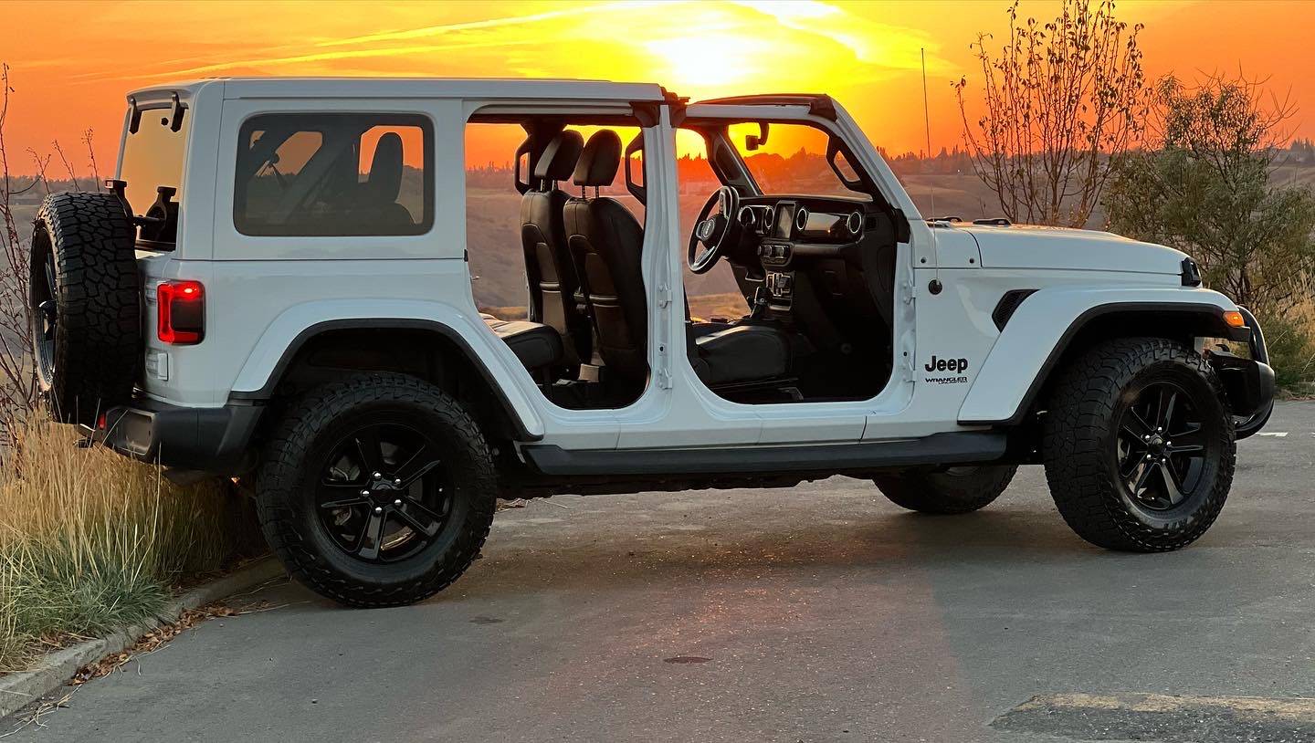 Jeep Wrangler JL Introductions & Welcome Thread 👋 E8A2DBB3-0024-4097-A46E-2A72AE601DD7