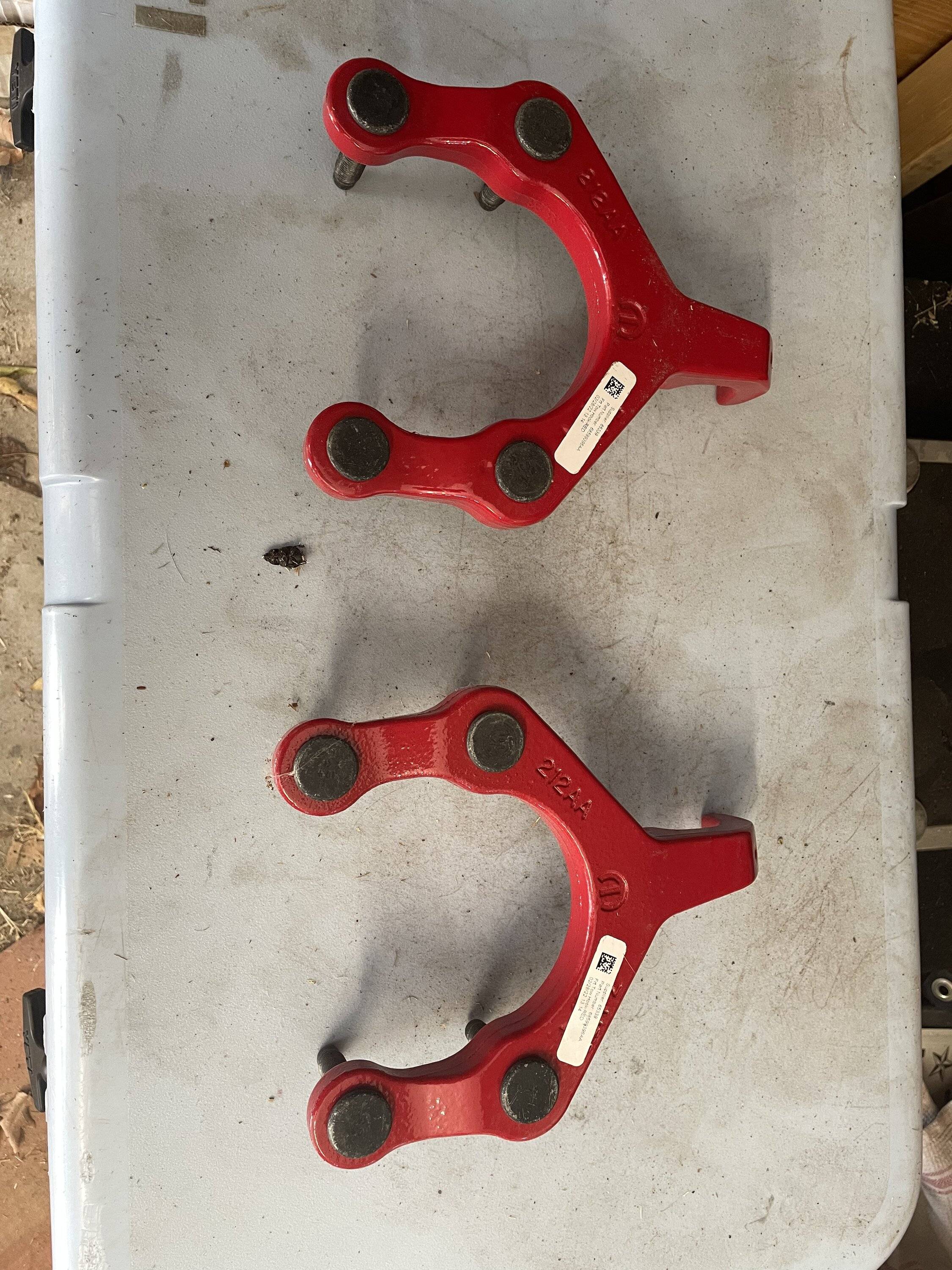 Jeep Wrangler JL Red Rubi tow hooks 0EB0BACD-C353-4AA0-B6A7-5478E7CA3E70
