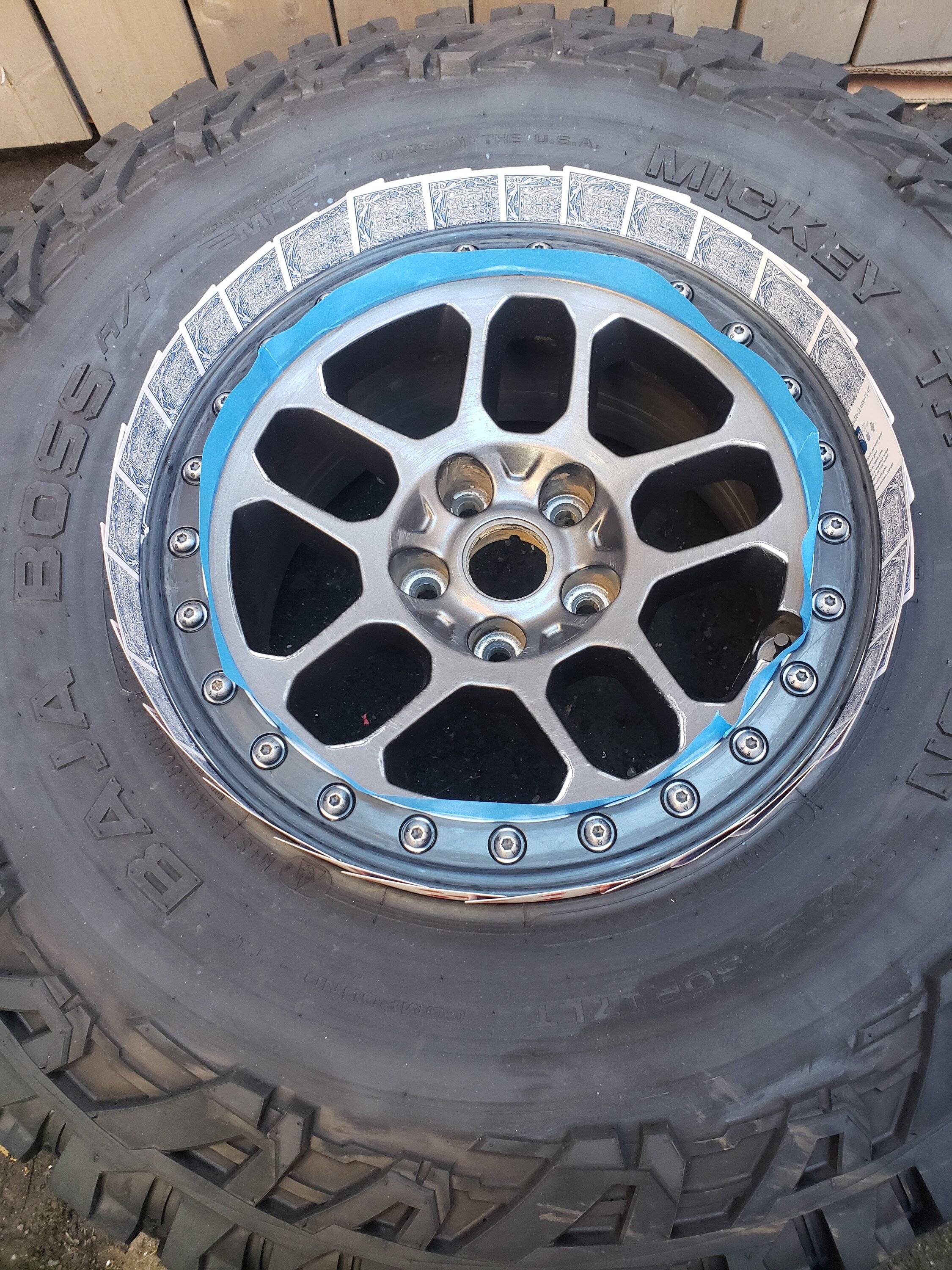Jeep Wrangler JL Xtreme Recon Rim Paint 20221027_152754
