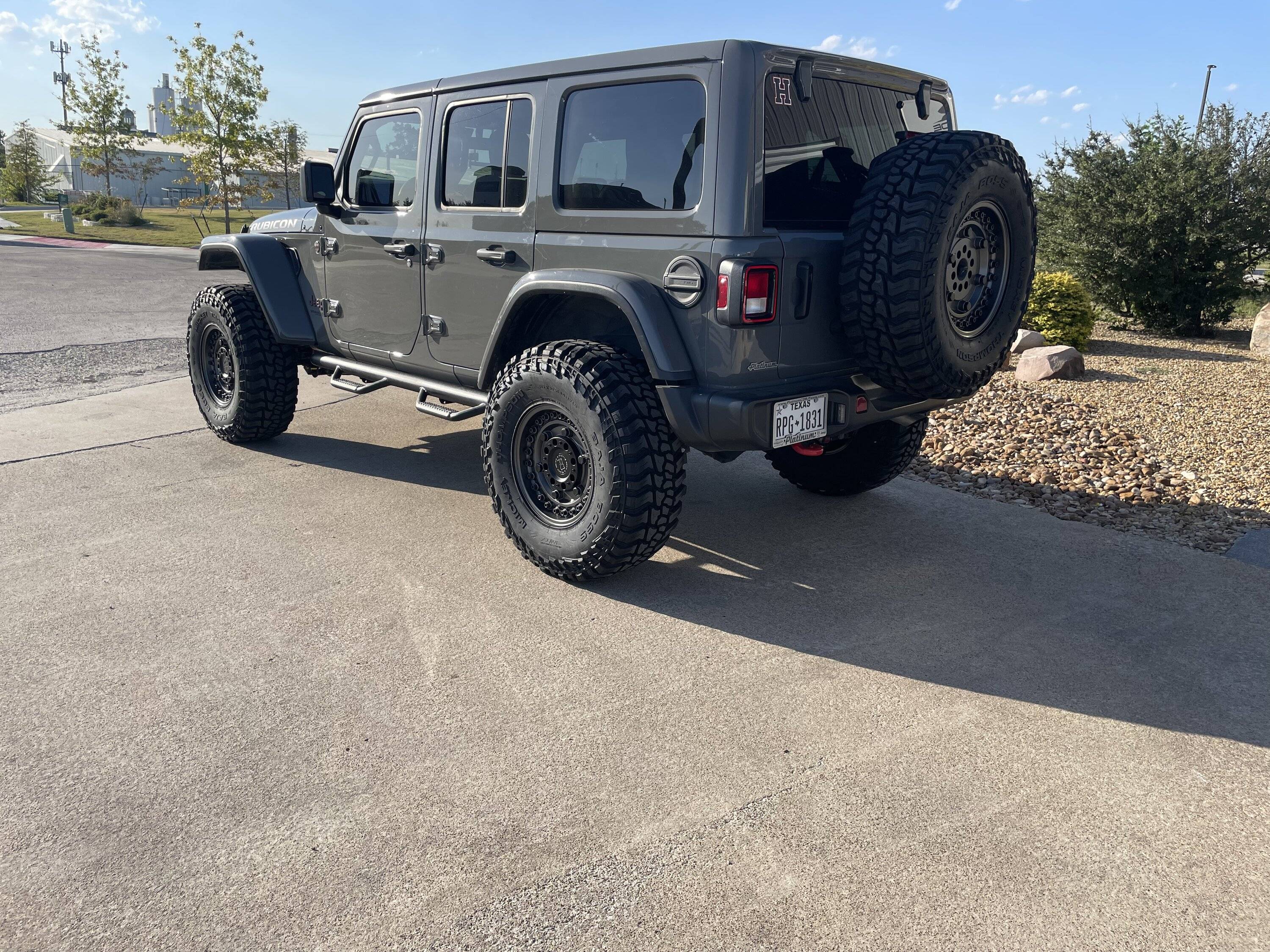 Jeep Wrangler JL Bumpers… 2D4900BC-75CB-4BE4-ADC0-AD954449563D