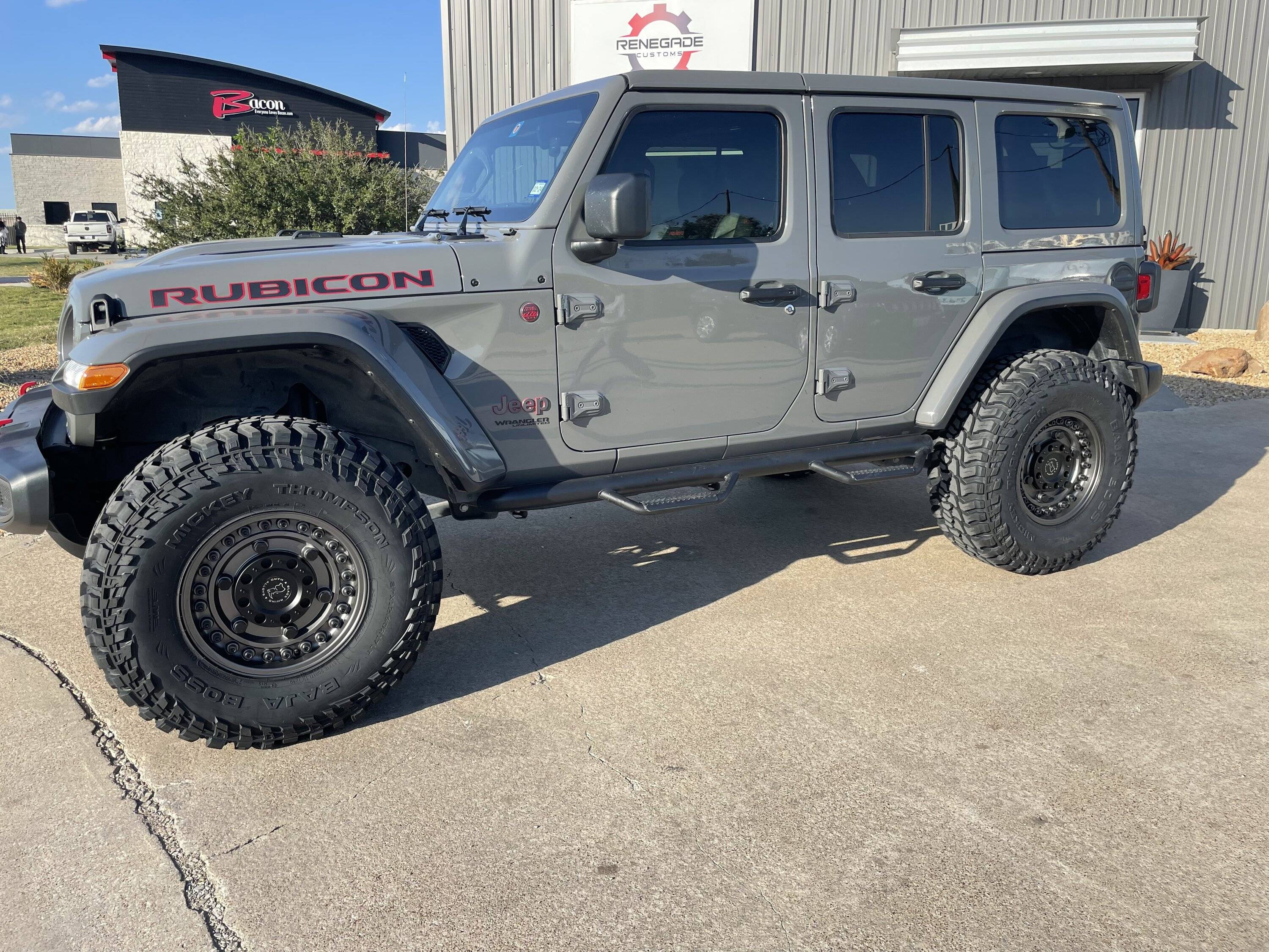 Jeep Wrangler JL Bumpers… A7647160-C386-4526-8CBC-99F28980BA64
