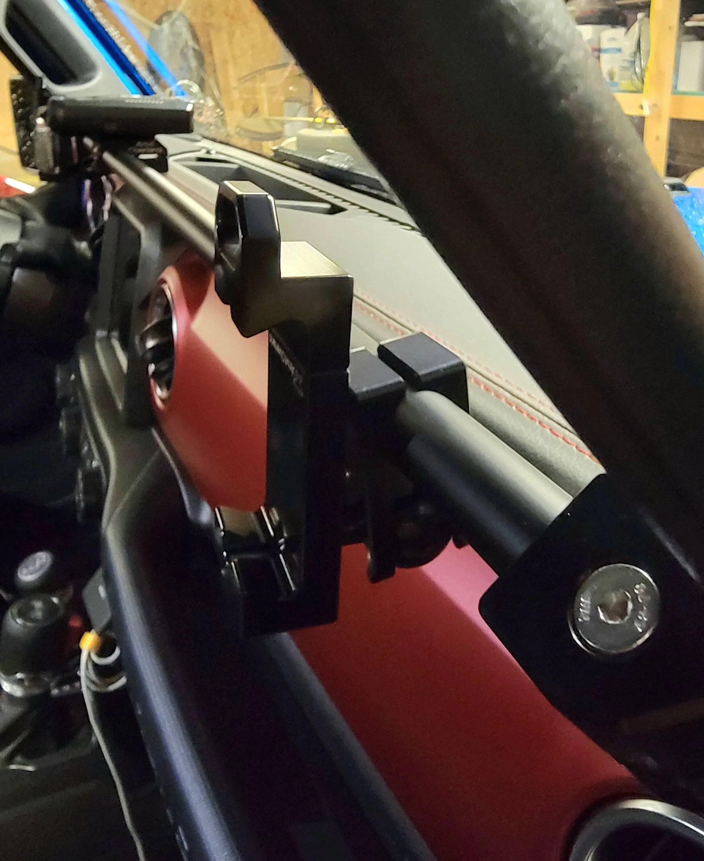 Jeep Wrangler JL Bulletpoint mount bad quality 20220819_202153