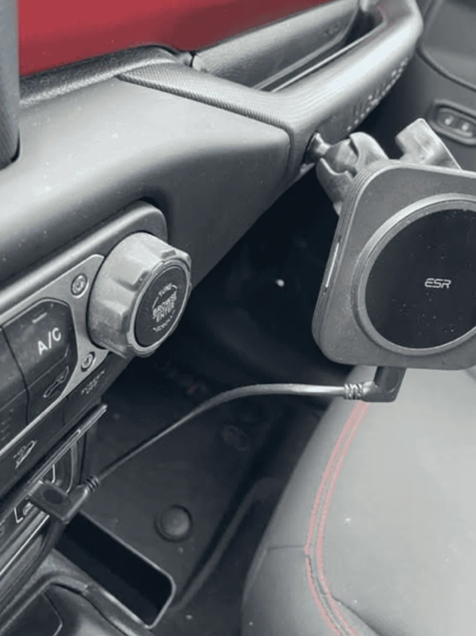 Jeep Wrangler JL Magsafe phone holder recommendation? Screen Shot 2022-10-28 at 12.08.23 PM
