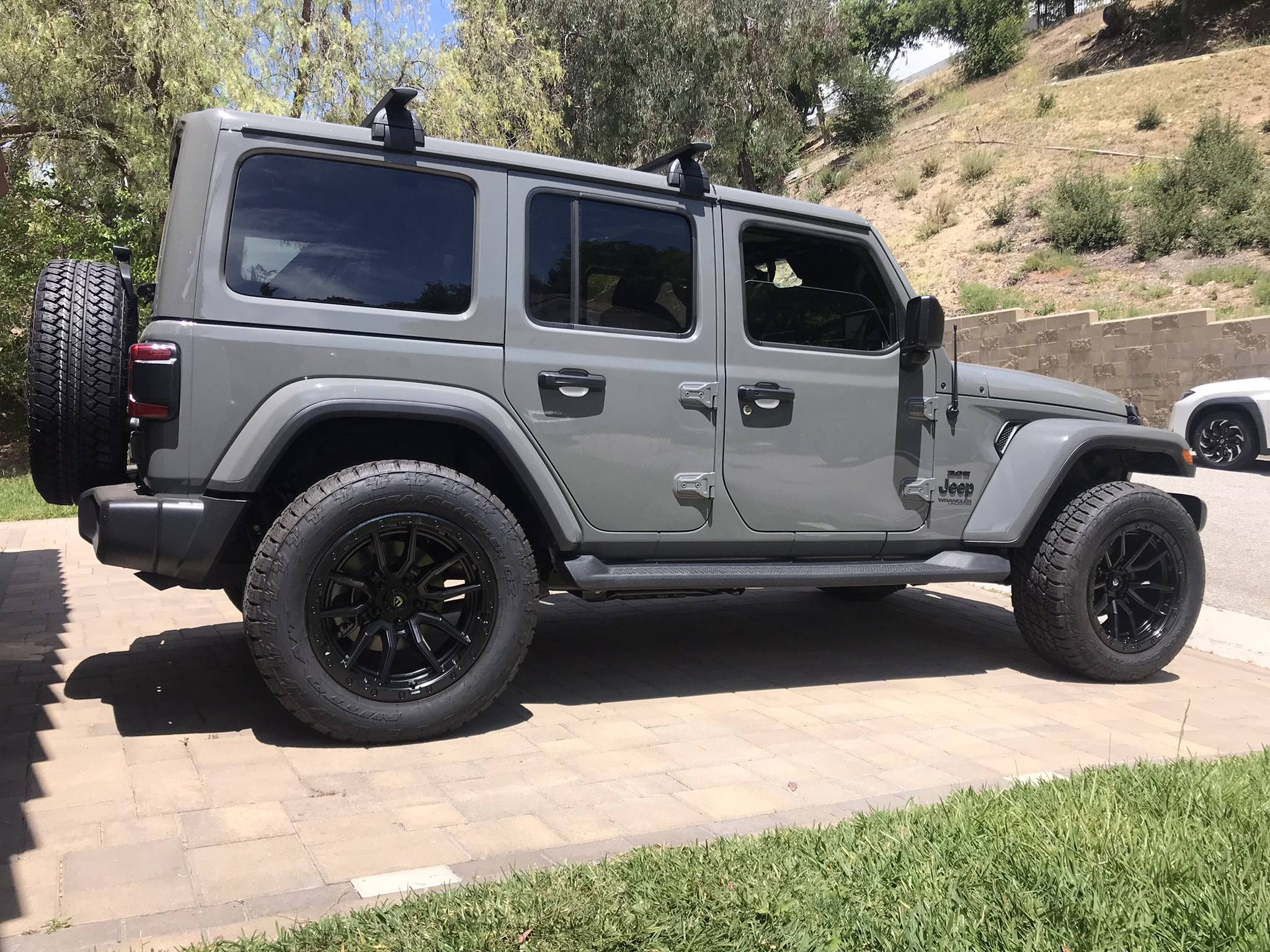 Jeep Wrangler JL New wheels and Tires AA44E3B9-B06E-4335-A71A-4E89DACEE2D3