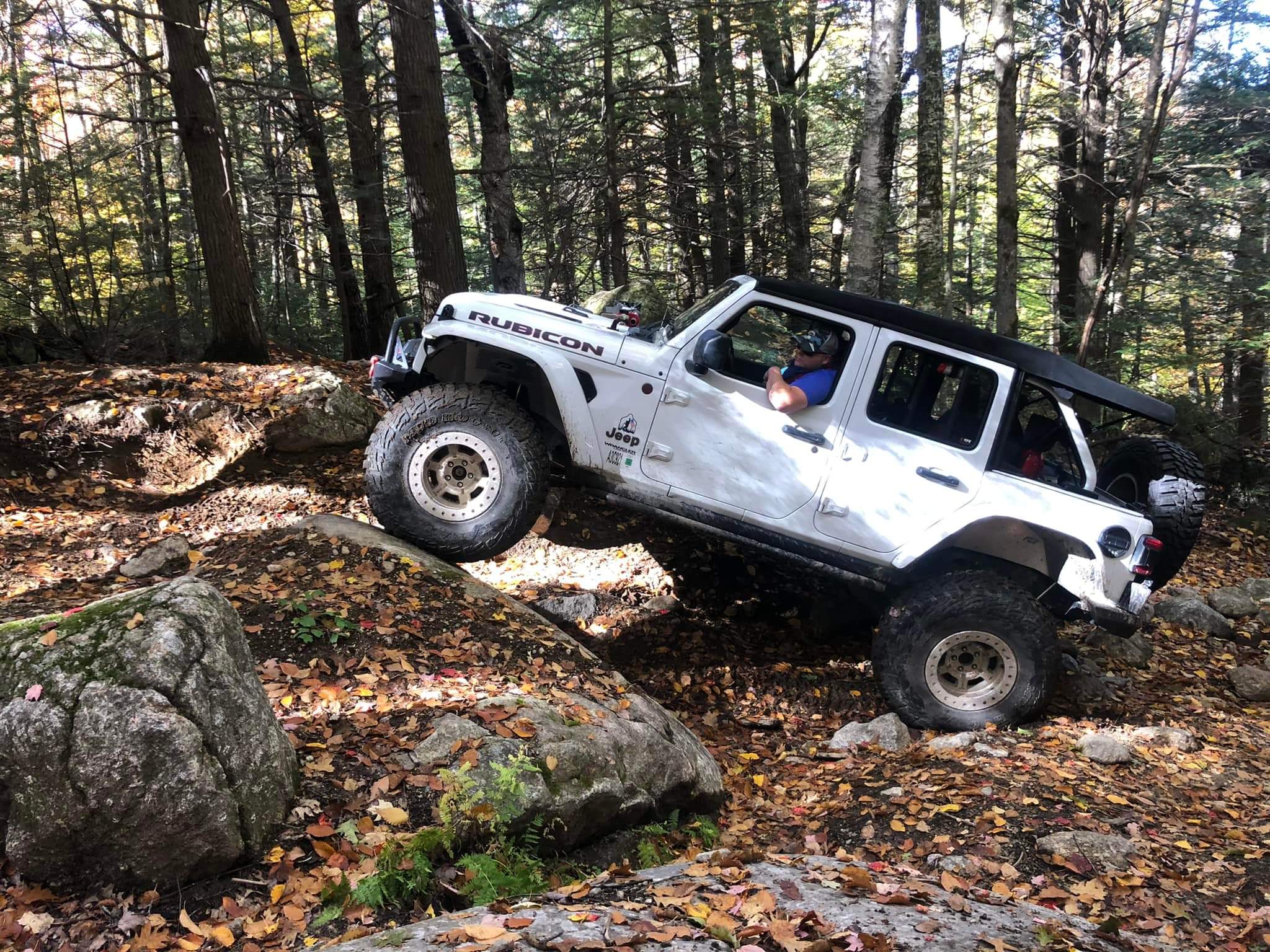 Jeep Wrangler JL New Kanati 39s installed FB_IMG_1665968991832