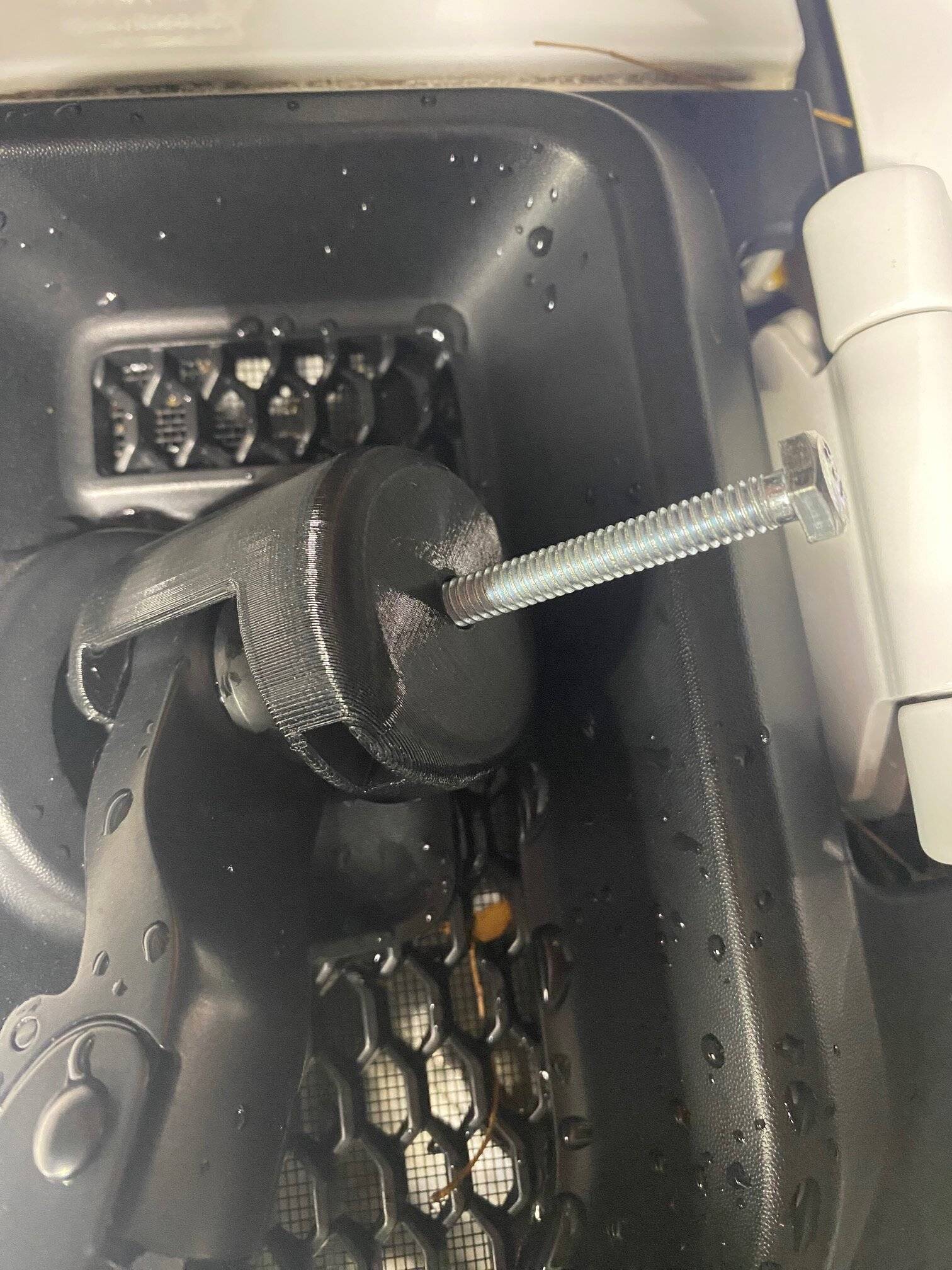 Jeep Wrangler JL My new wiper arm puller tool IMG_5857