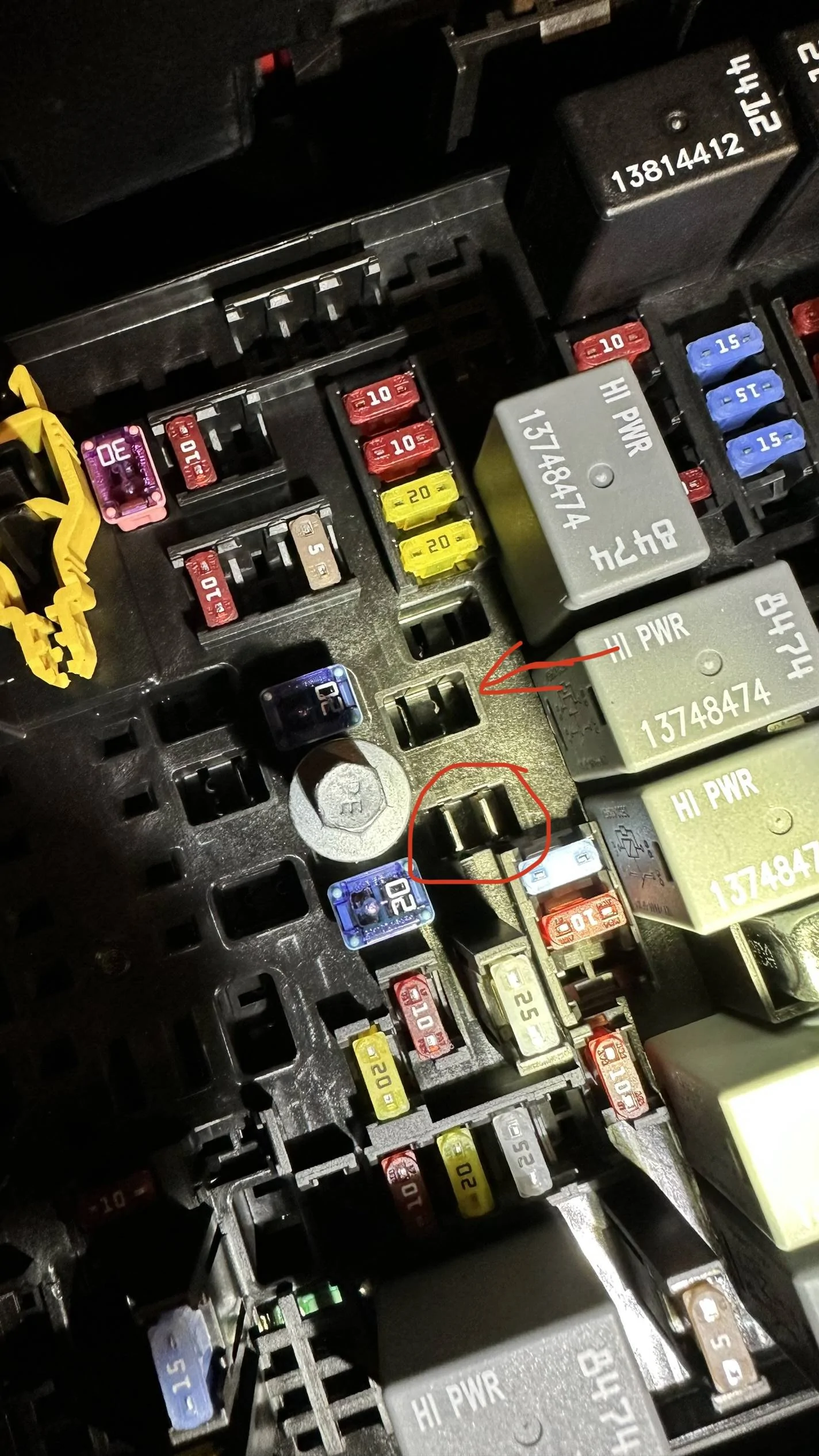 Jeep Wrangler JL Missing fuses for aux switches? F8AC70ED-46F7-4B88-9AB8-49ACAD21C652