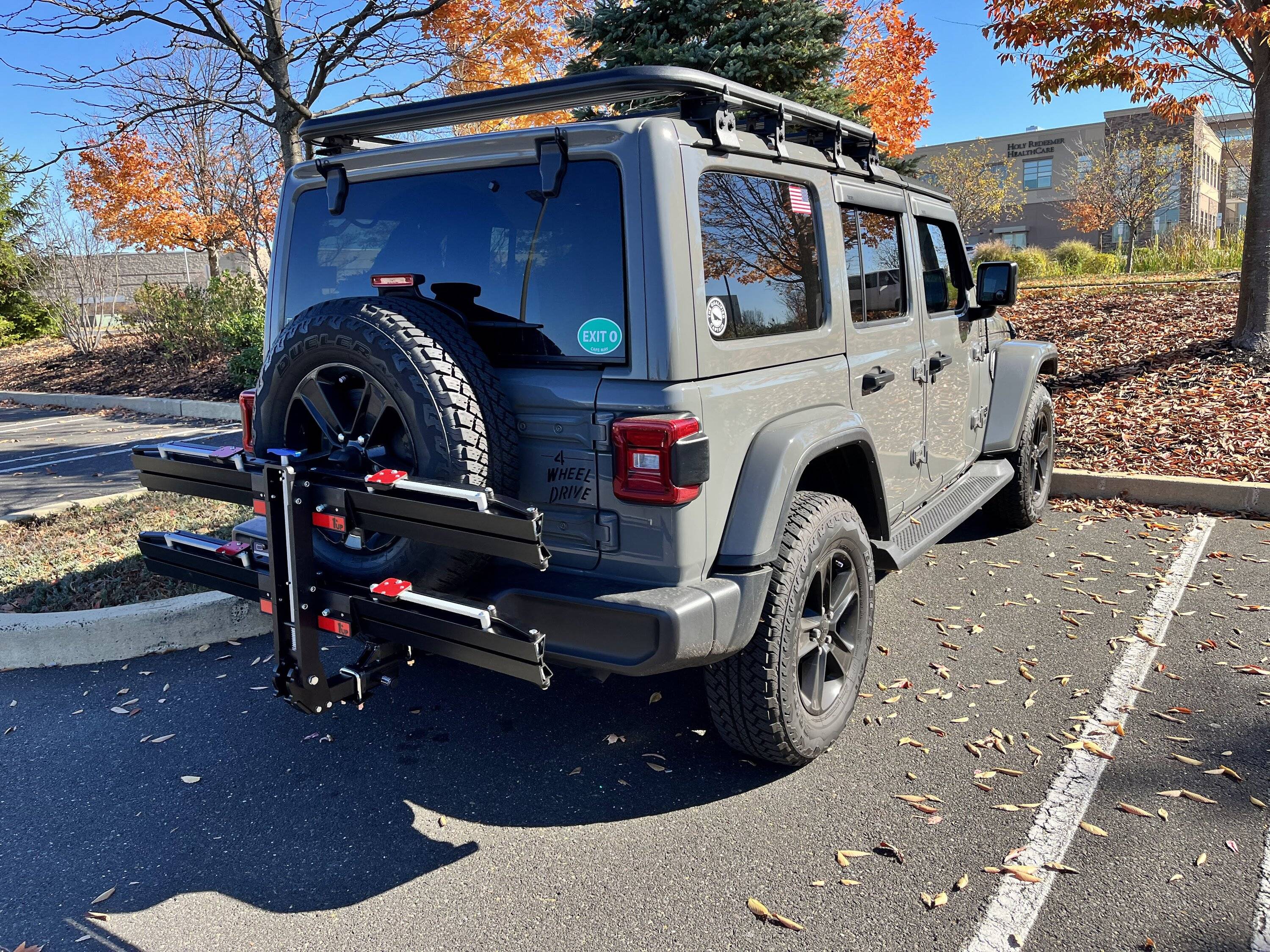 Jeep Wrangler JL Bike Rack Options?? IMG_1232