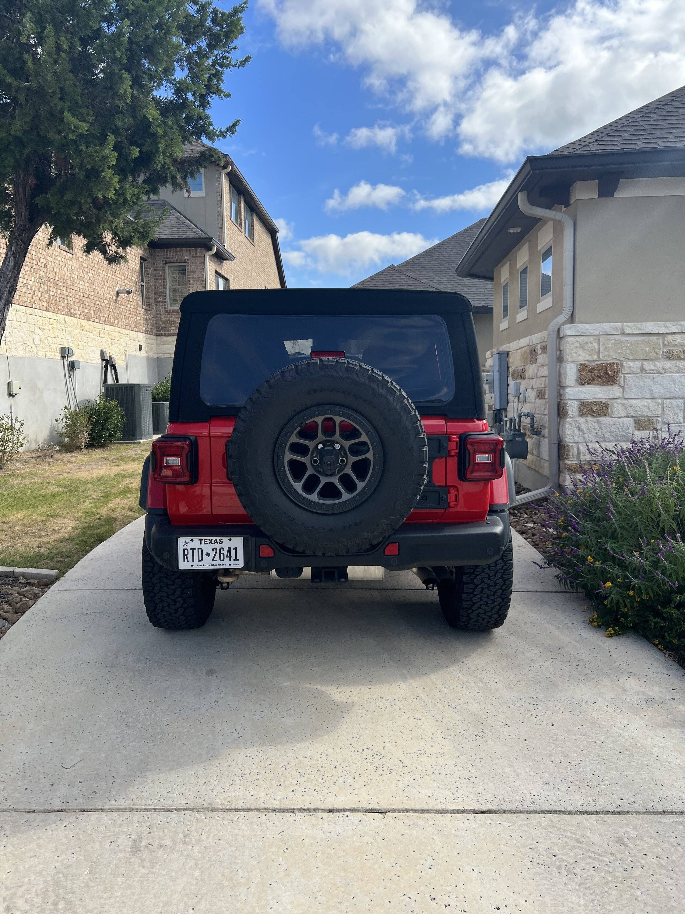 Jeep Wrangler JL Black Premium soft top JLU $1100 886A0A3E-49BE-46CB-8A74-EF68092A6A4E