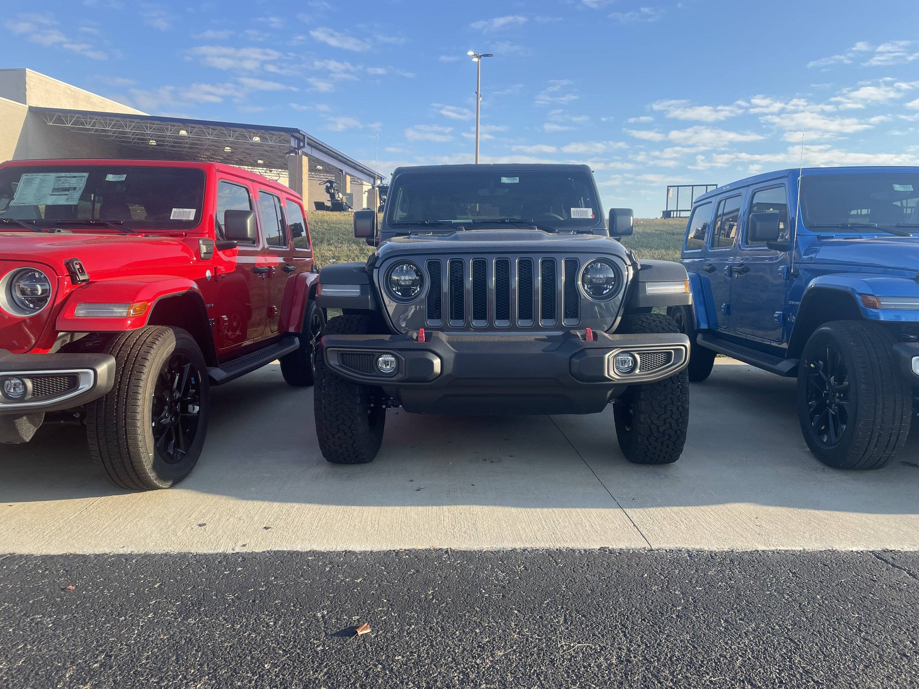 Jeep Wrangler JL 2023 Gupton Ordering, Tracking and Delivery Reports D3C9C482-1D81-4271-BD4B-6D35F2689C91