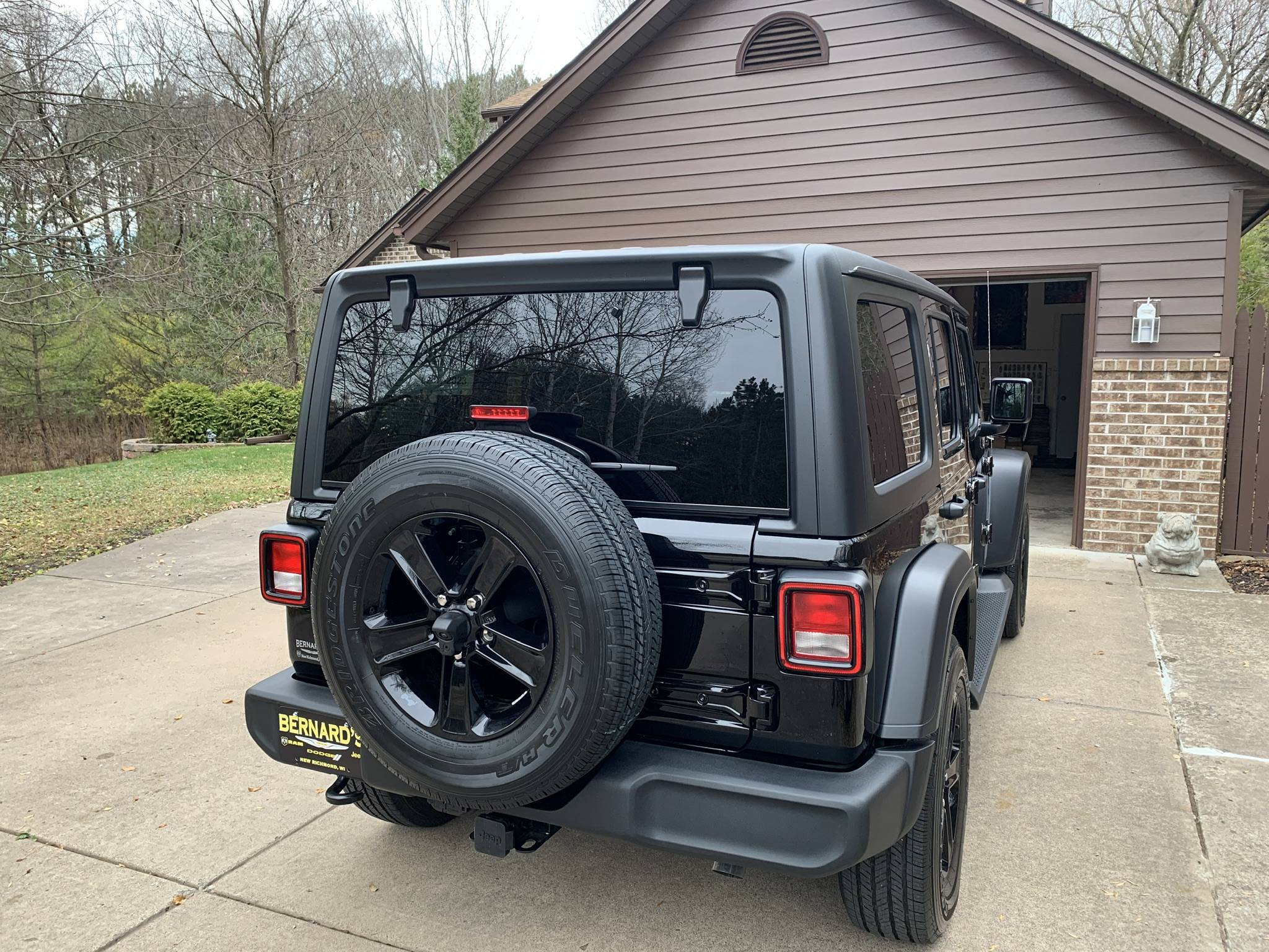 Jeep Wrangler JL 2023 Waiting/Venting Room 9DDCF565-FD7C-43D0-BC15-AB3EC0FEF9F3