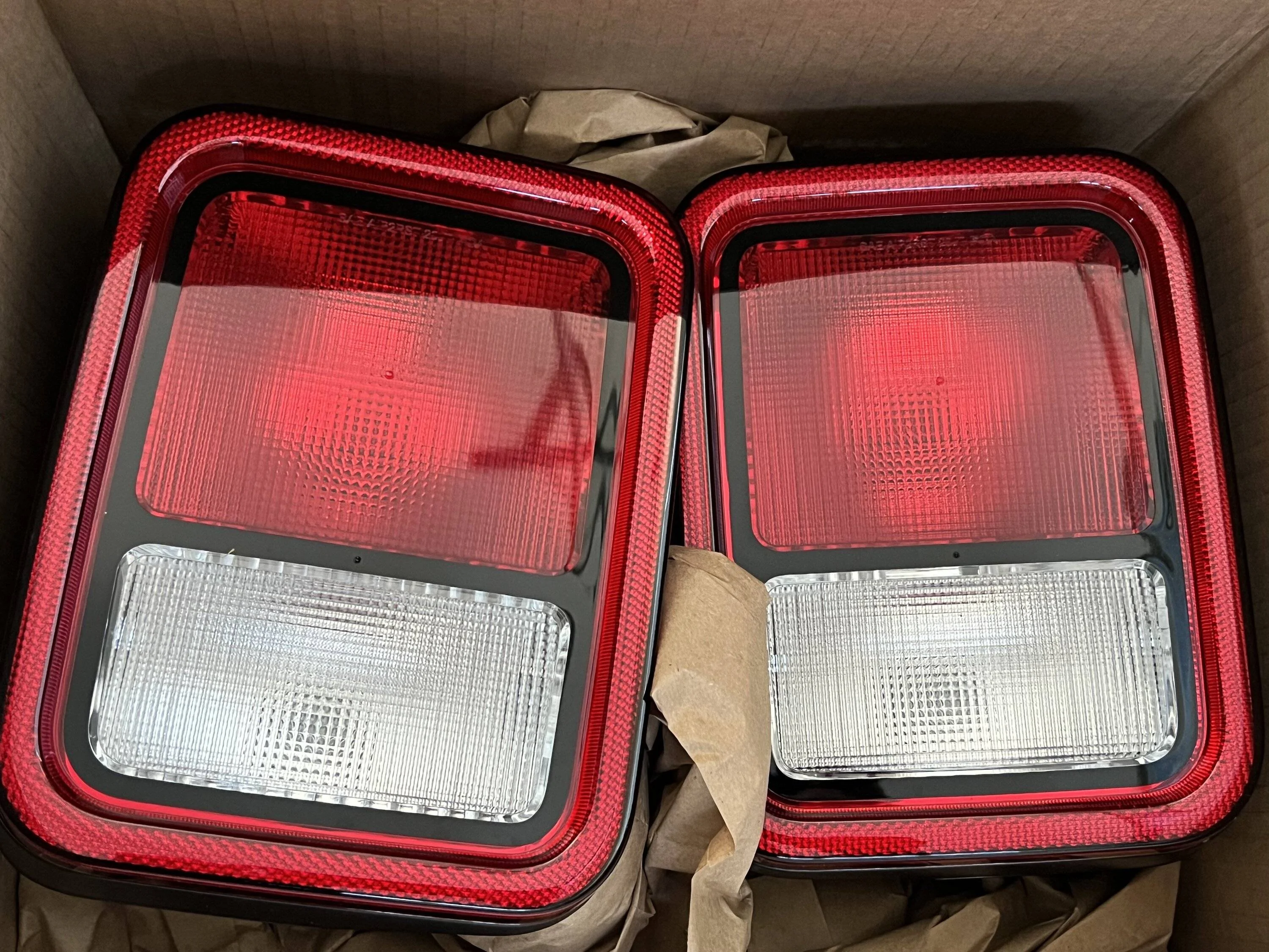 Jeep Wrangler JL Lights 047D3D2D-4792-49DB-9327-8FF5F1A26E32