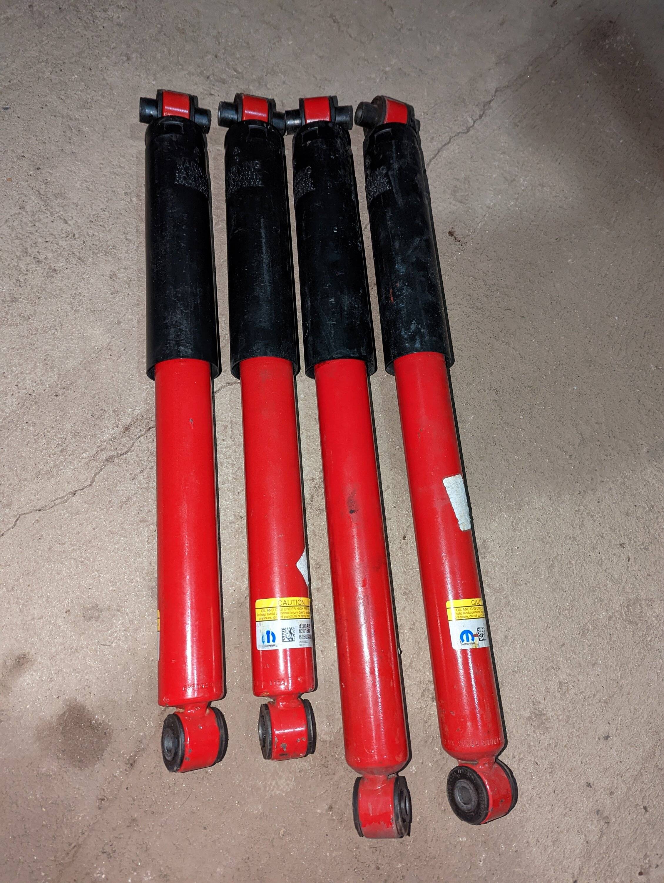 Jeep Wrangler JL 18-23 wrangler Rubicon shocks PXL_20221114_231224622