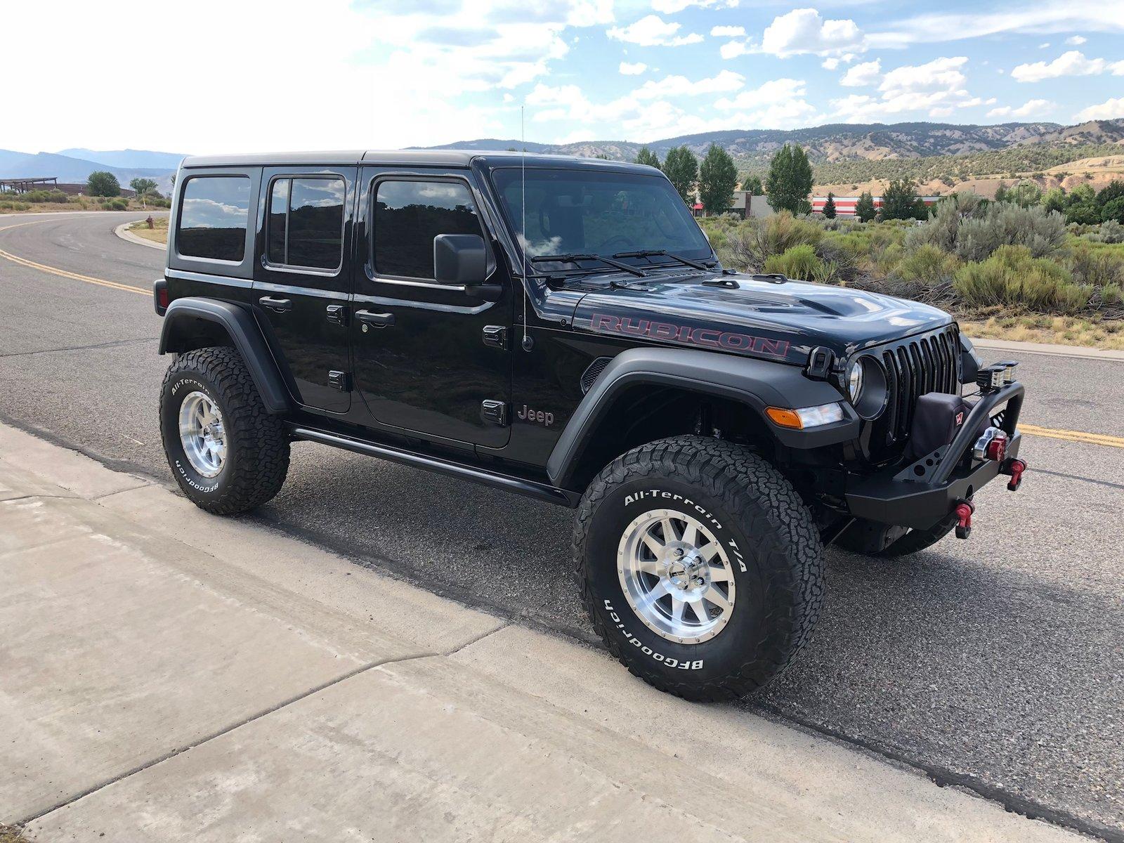 Jeep Wrangler JL Method 301 The Standard Machined 2318F1D5-B253-4844-999A-F15AD67D7BAD