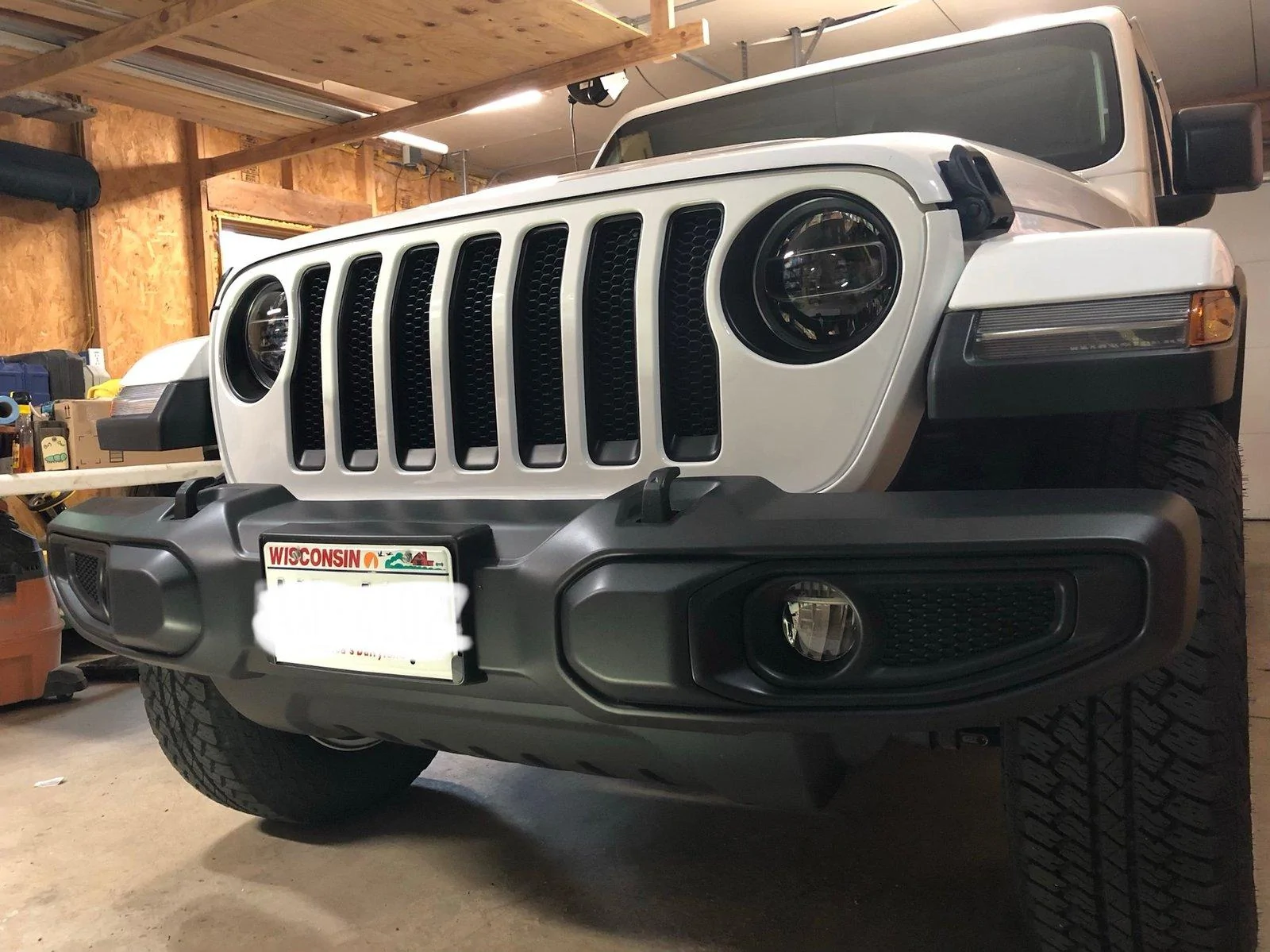 Jeep Wrangler JL Fog Light Bezel Removal and Grill Inserts 01c59a153c0d4c8f1ba97f40e9b6f73018652f91fb - Copy