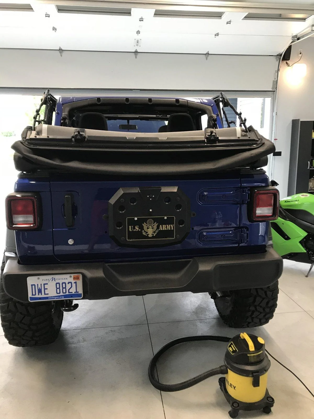 Jeep Wrangler JL Tire carrier delete? 5DD36868-FA1D-4F73-9C39-0EB0F41B6595