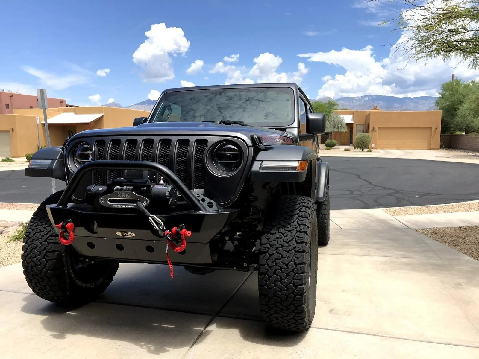 Jeep Wrangler JL The Perfect Jeep? DLG9eD5rhQVJa3o3rVPHSTa1u3EYUSBq9awZuRCLgwZ4VudUDGrQ61Y417JTNlE63uHULa_jTj5NDot2z=w1658-h1243