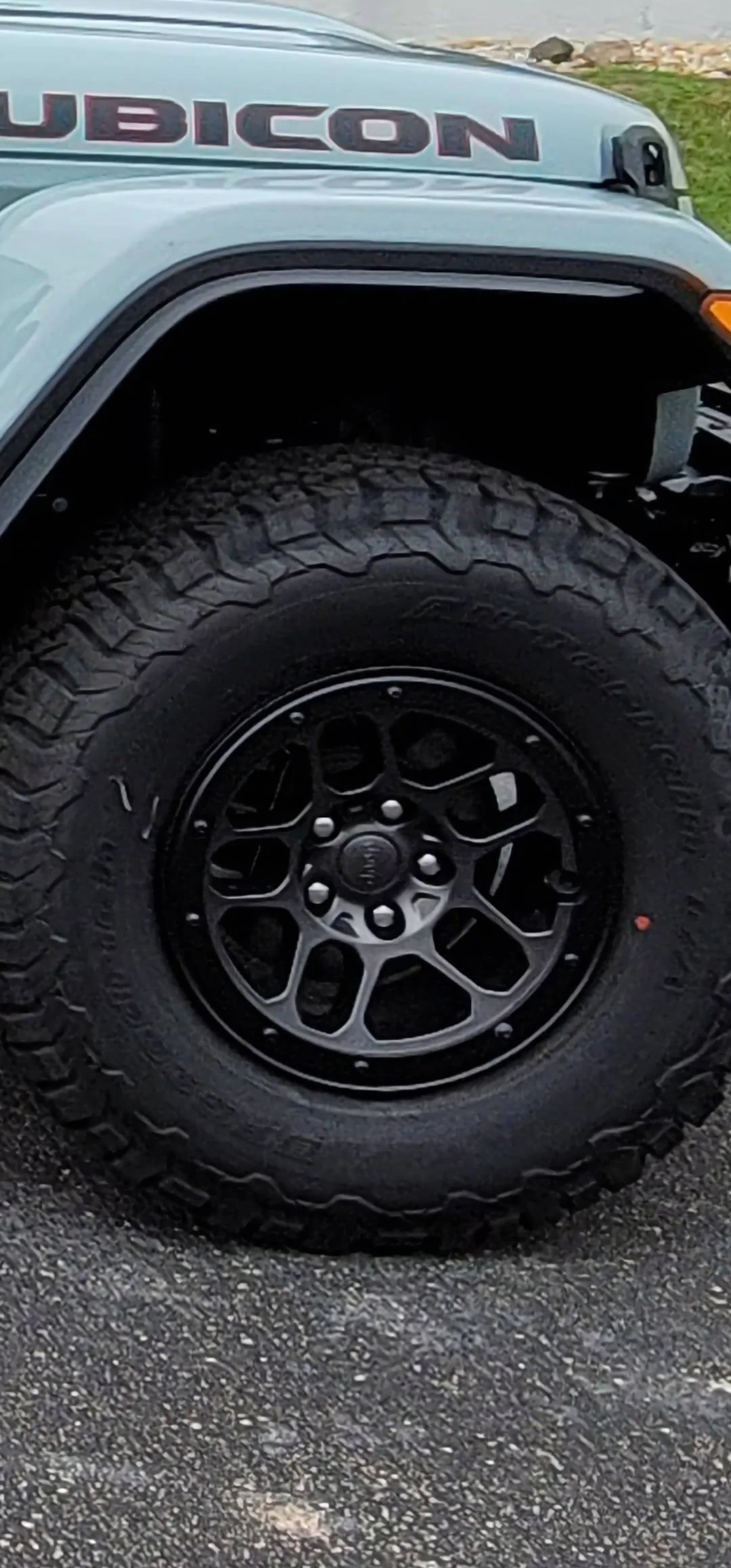 Jeep Wrangler JL Xr wheel change Screenshot_20221118-054009_Gallery
