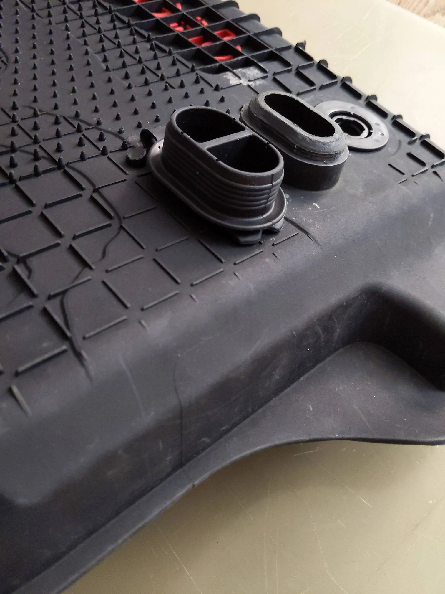 Jeep Wrangler JL Floor mat removable drain retrofit floor mat conversion 1