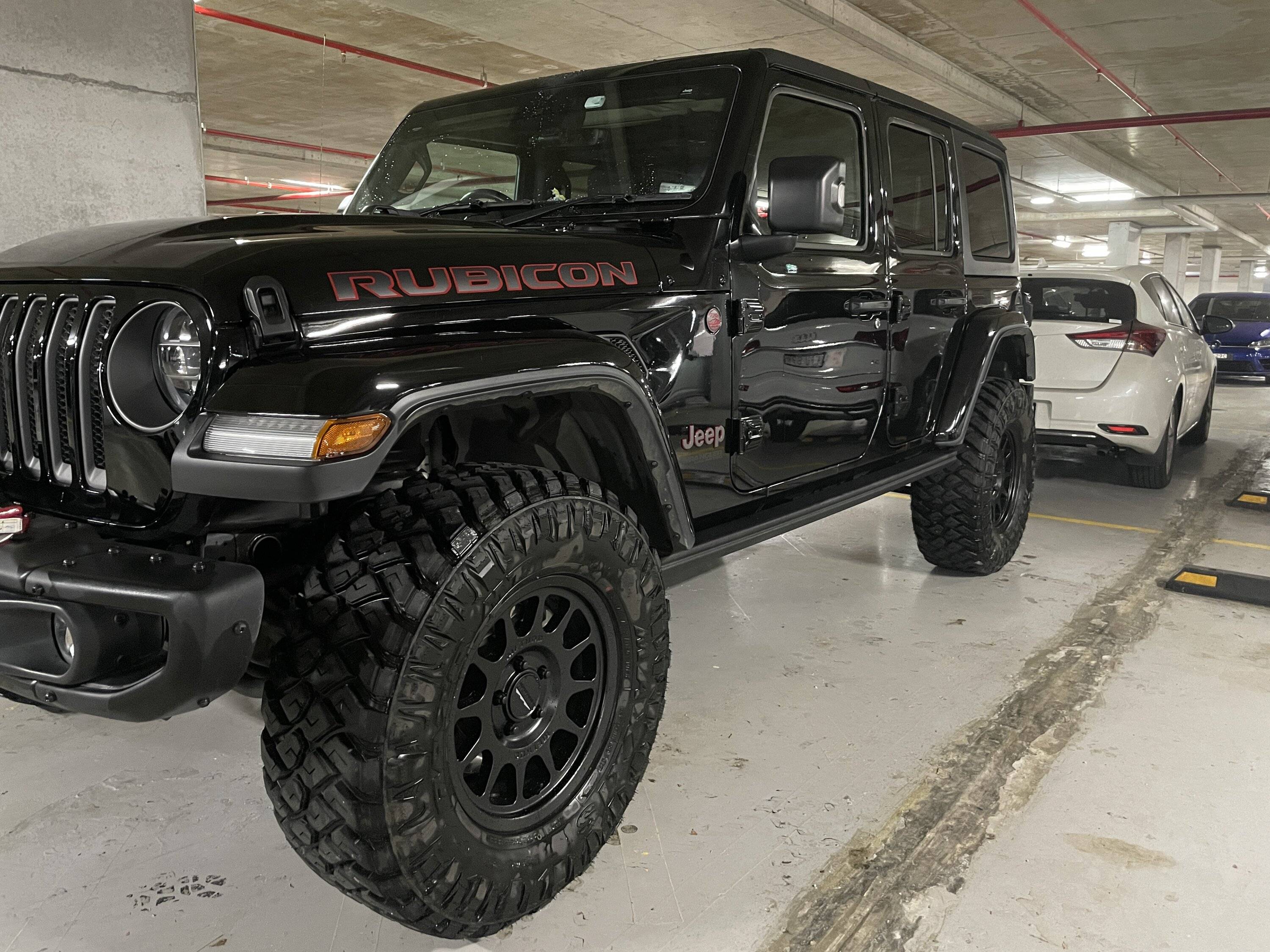 Jeep Wrangler JL JL Rubicon on Method Wheels...let's see em! 8A693822-A6BF-4FF8-A095-230837A2BBDE
