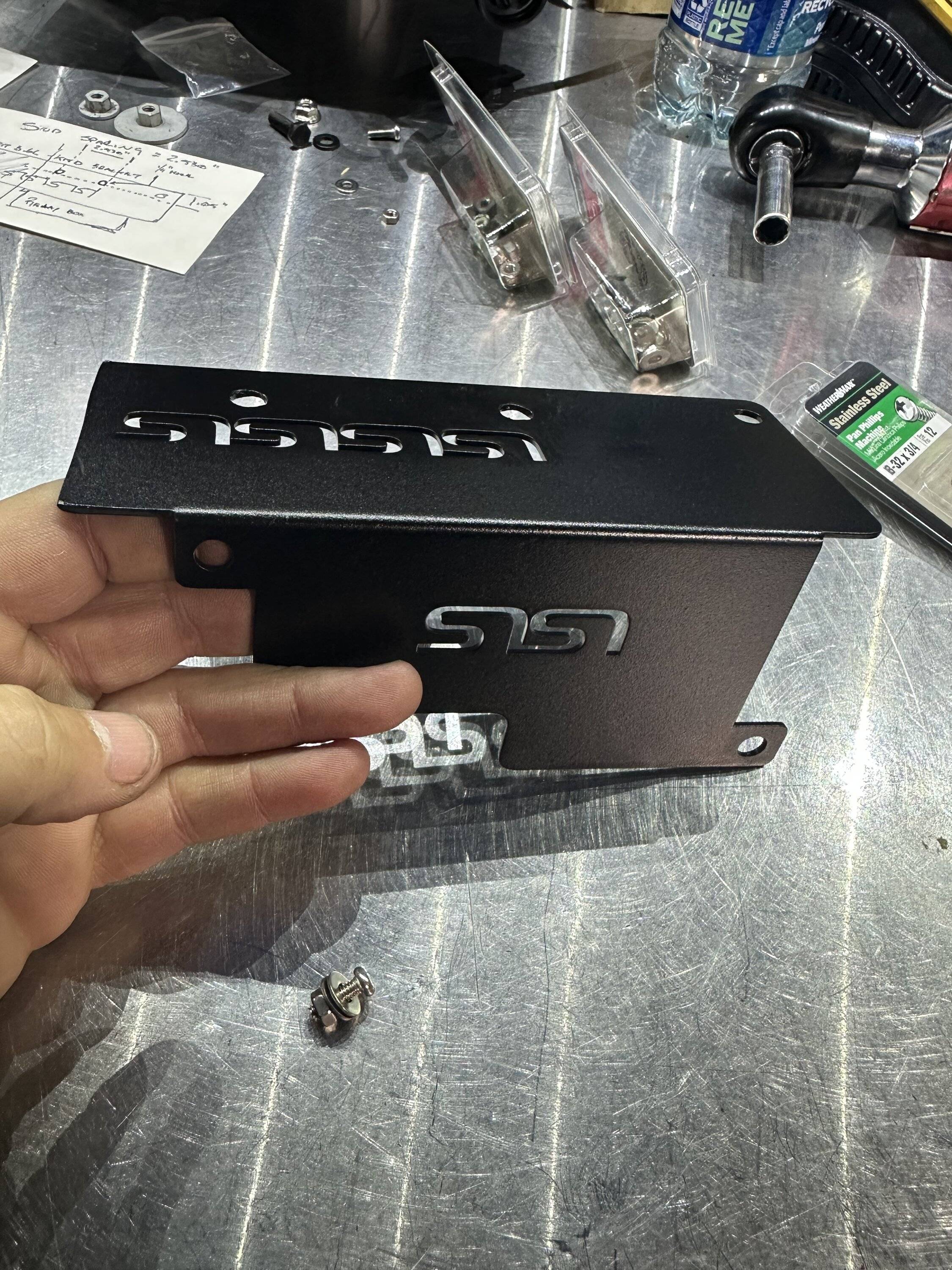 Jeep Wrangler JL Lasfit Locker Switch Panel - ARB Air Lockers 6CE2C560-D64A-44D0-B76C-3FA4F56F0816