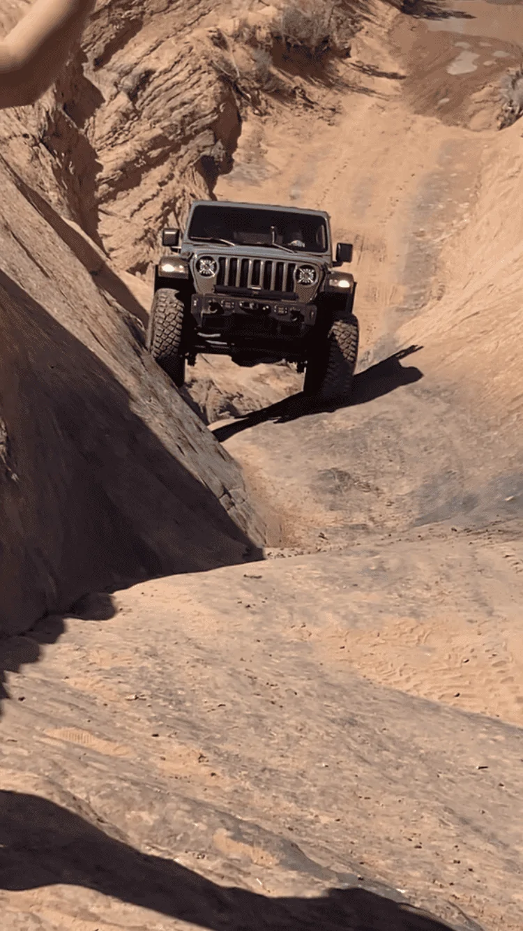 Jeep Wrangler JL Moab|Ouray Trip September. MOAB HELLS GATE
