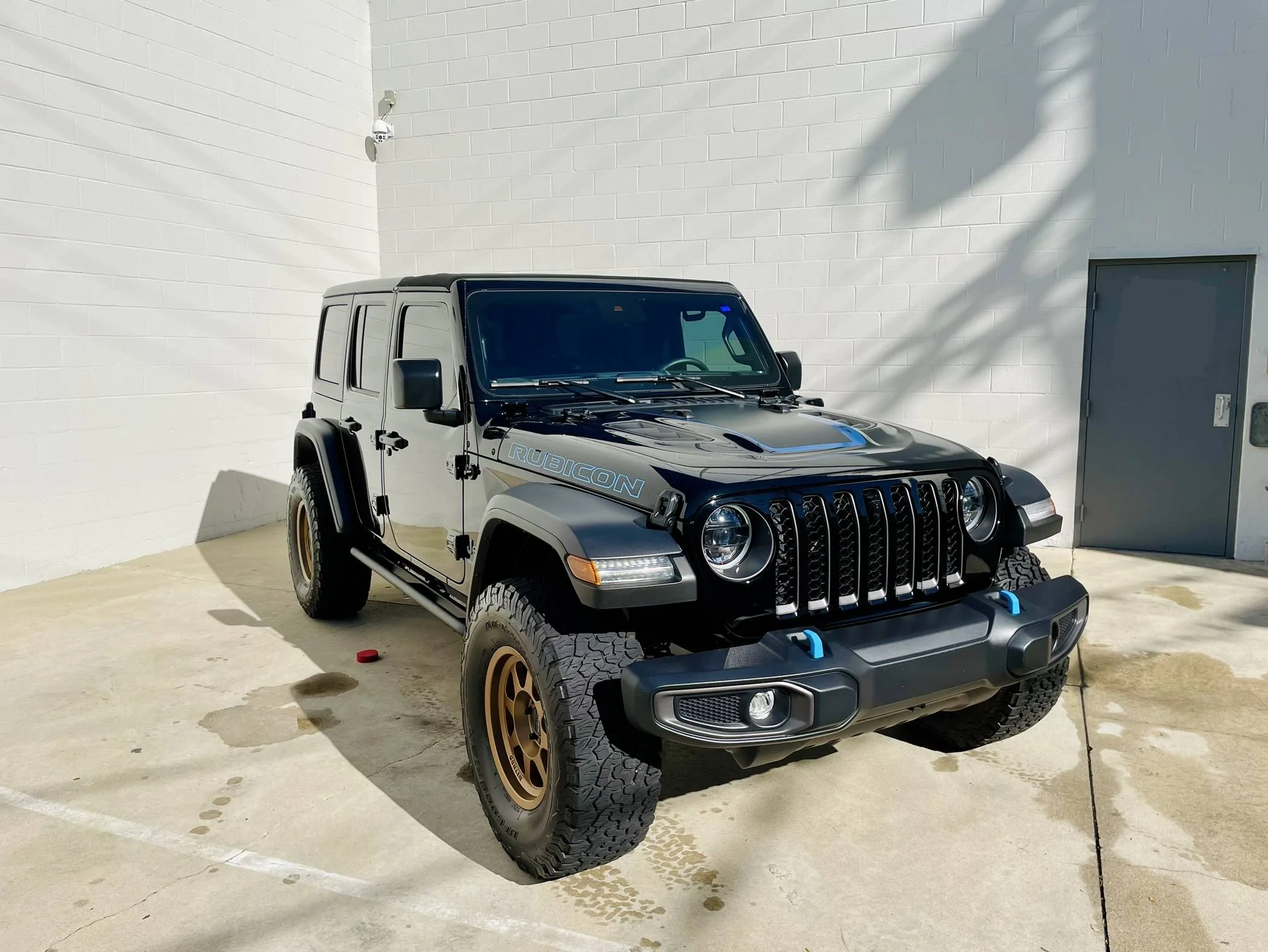 Jeep Wrangler JL JL Rubicon on Method Wheels...let's see em! 17C371DA-9662-44FC-828B-814F934A68A5