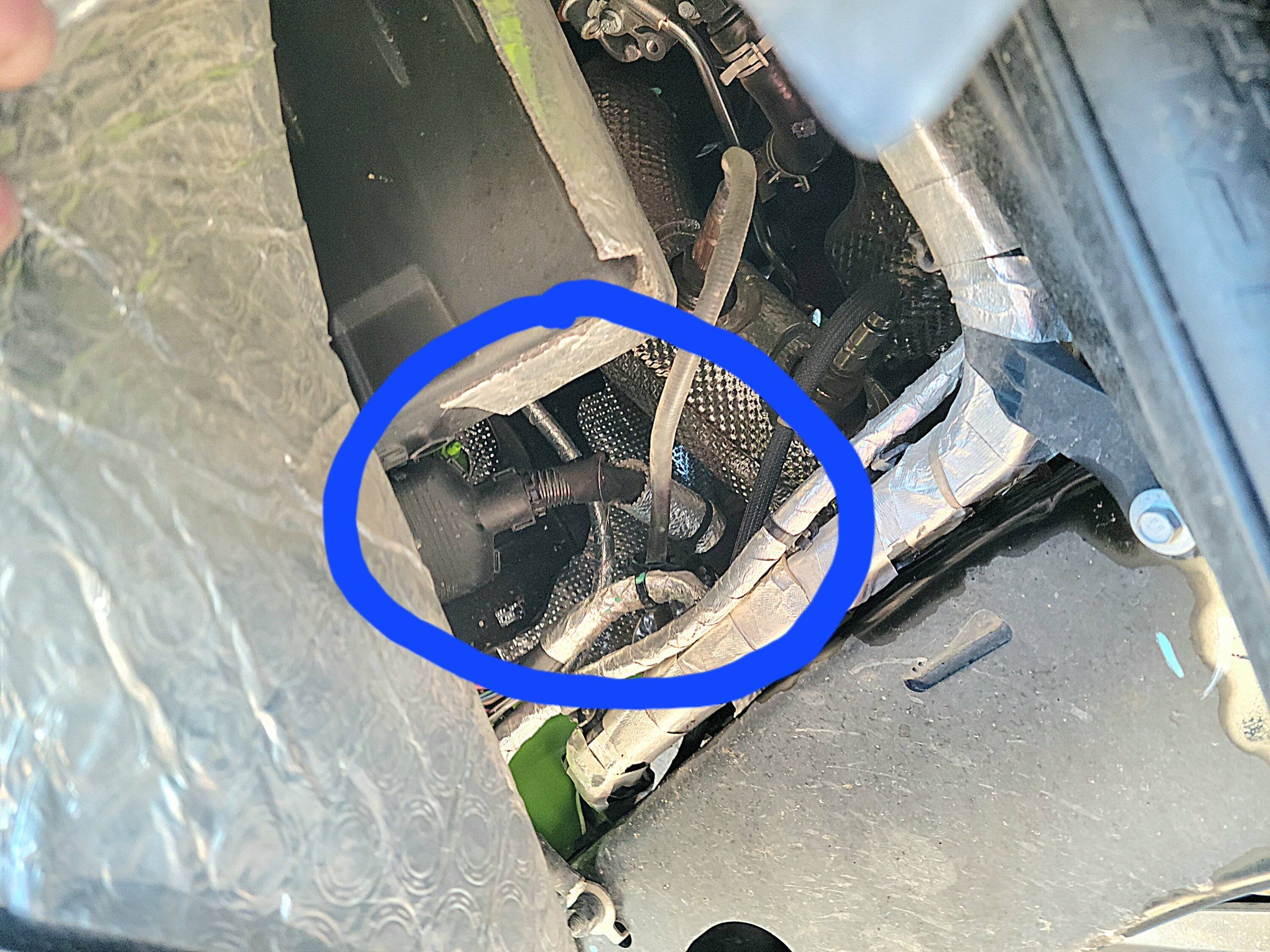 Jeep Wrangler JL Wire harness rubbed through 20221127_093921