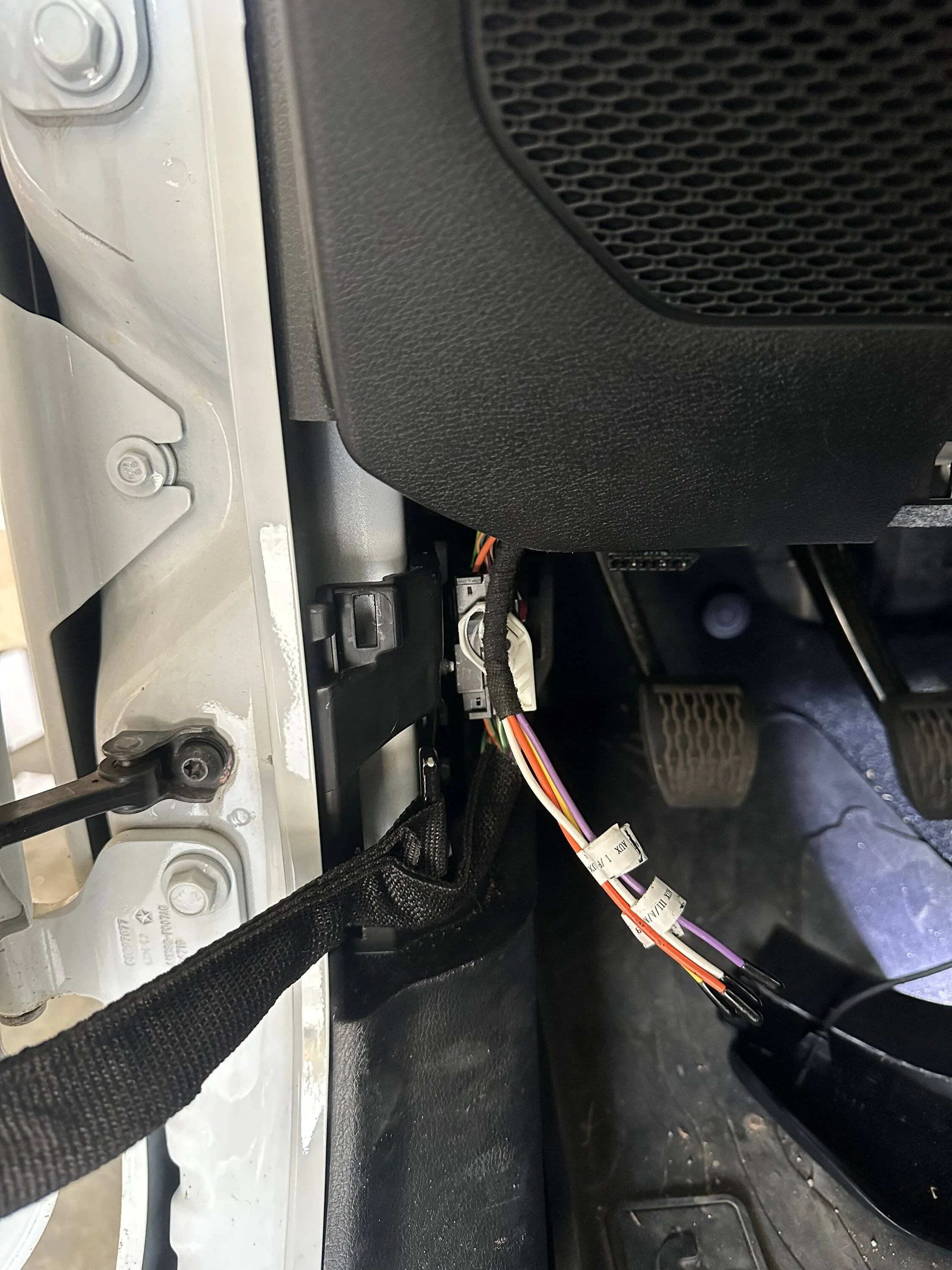Jeep Wrangler JL LASFIT switch panel with manual transmission 9-Cab connections