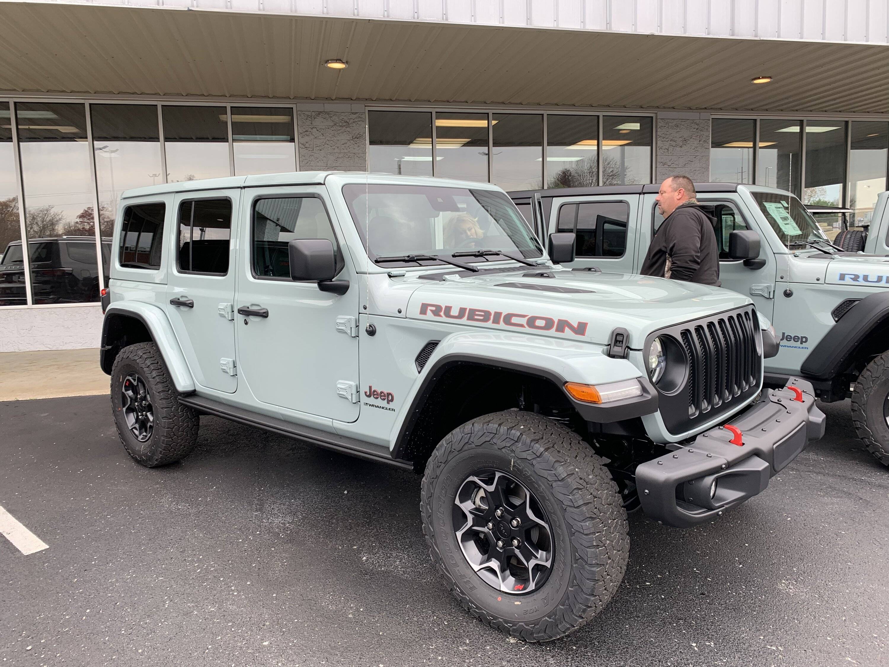 Jeep Wrangler JL 2023 Gupton Ordering, Tracking and Delivery Reports 0DE51F20-14DF-48F3-A63E-B2FBB7D54F93