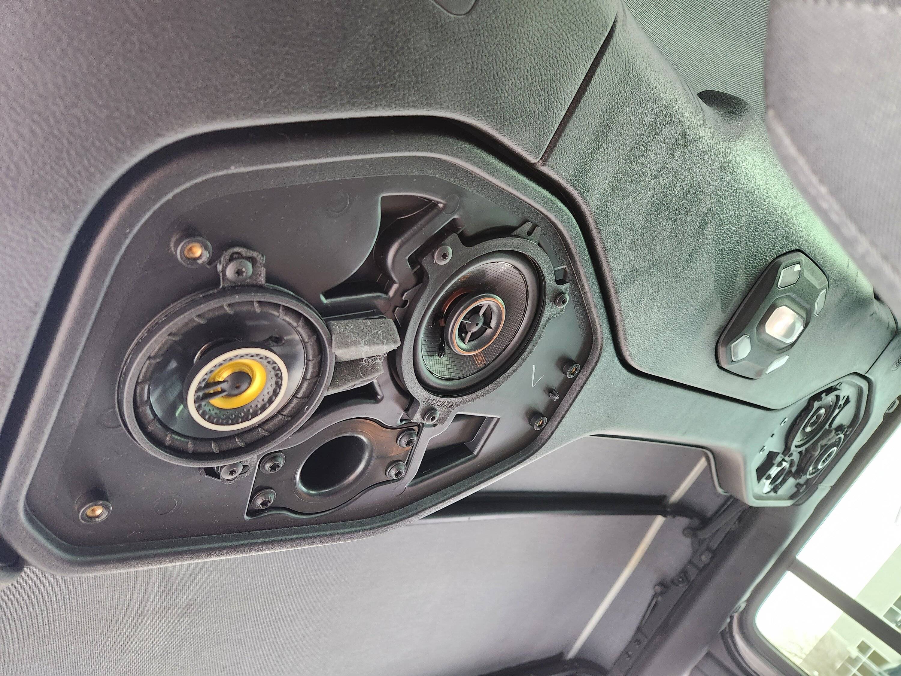 How To Replace Speakers In Jeep Wrangler: Step-by-Step Guide