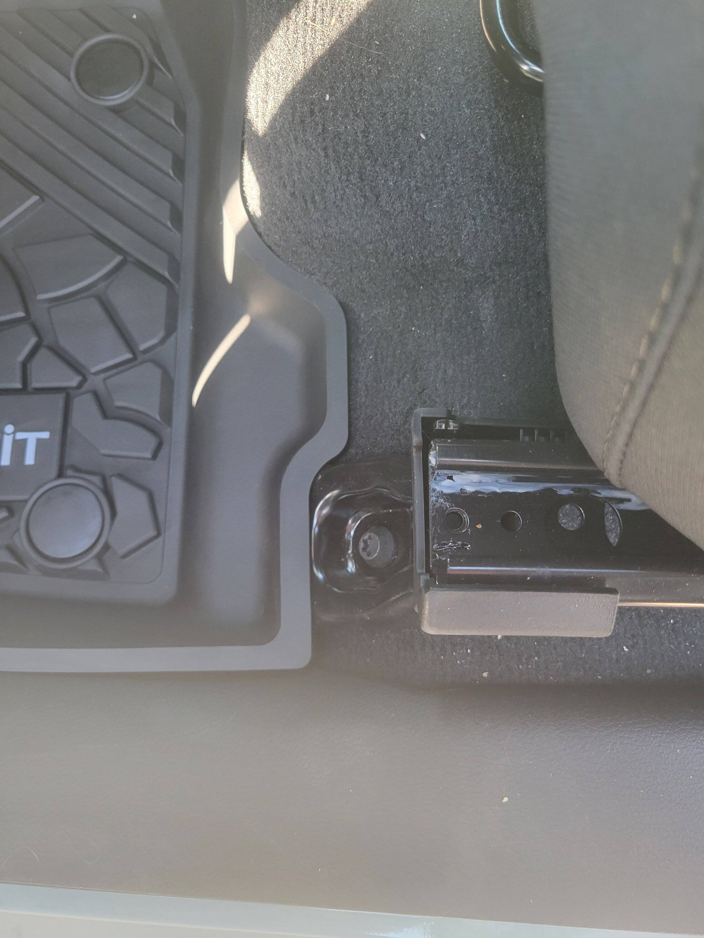 Jeep Wrangler JL LasFit Floor Mats 20221130_140603