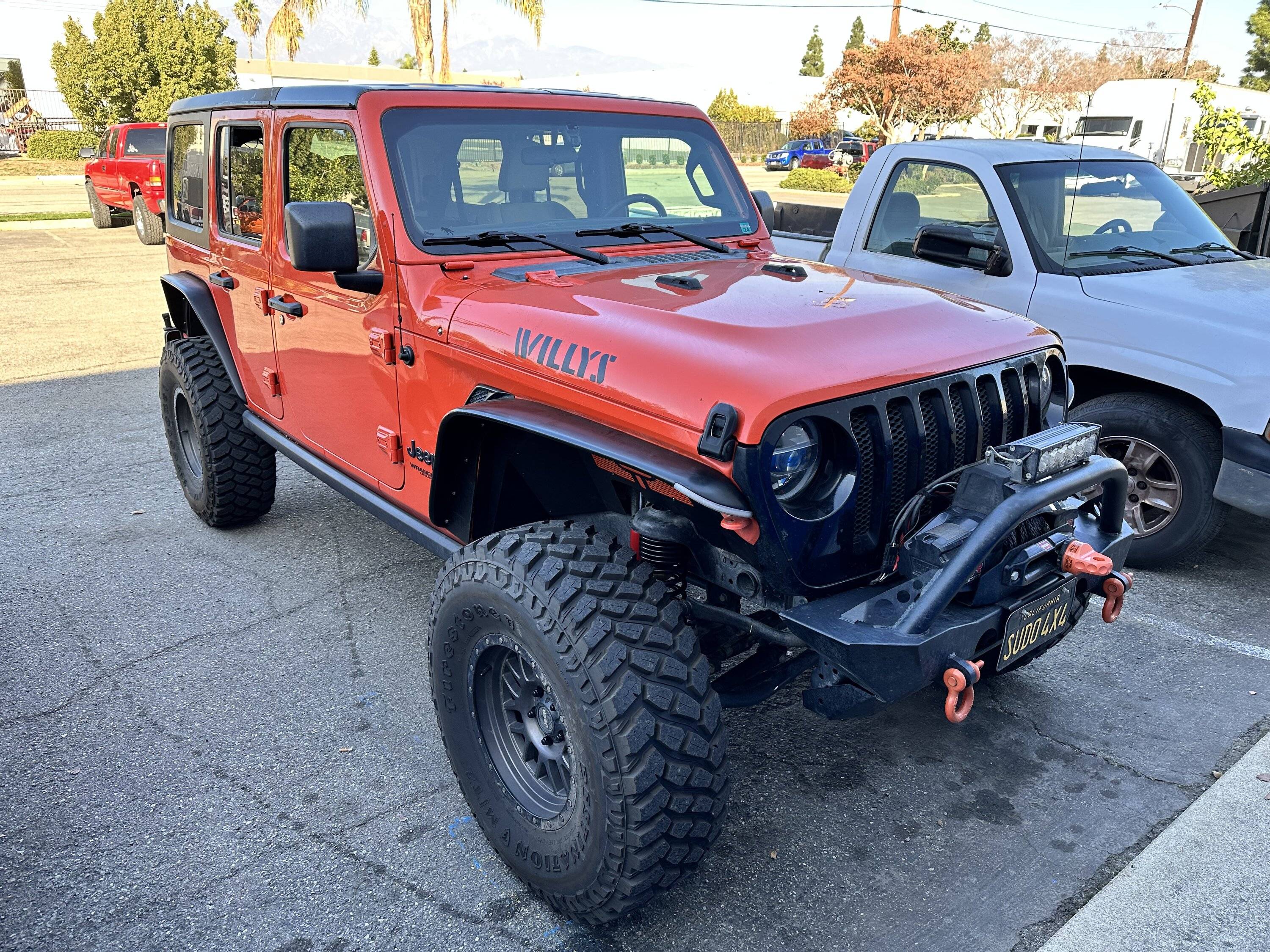 Jeep Wrangler JL All Fender Flare Options (I think) IMG_0371
