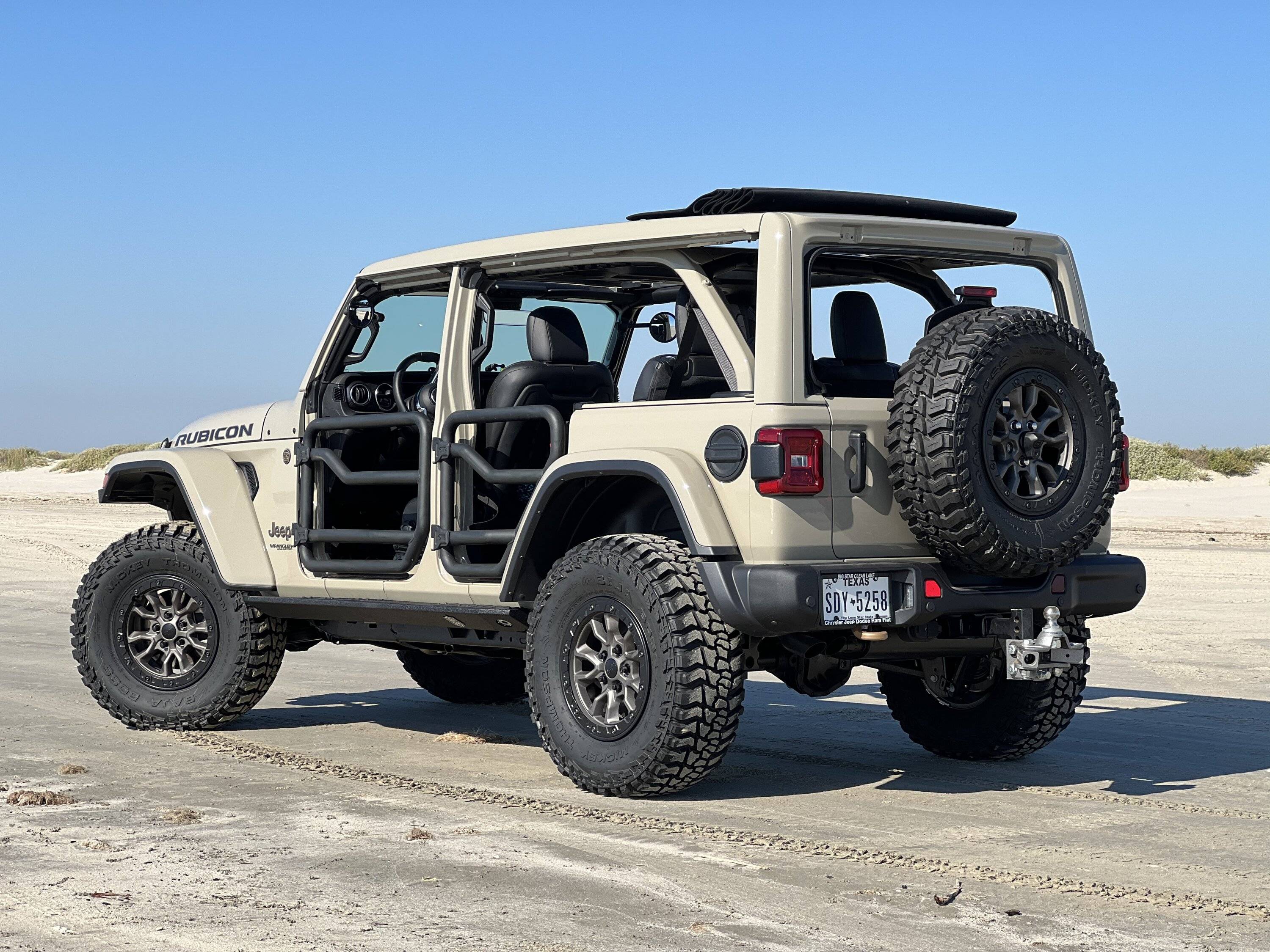 Jeep Wrangler JL Jeeps on the Beach... Post Em Up! 77D82B30-ABF8-4421-98A0-F70D529ECEE0