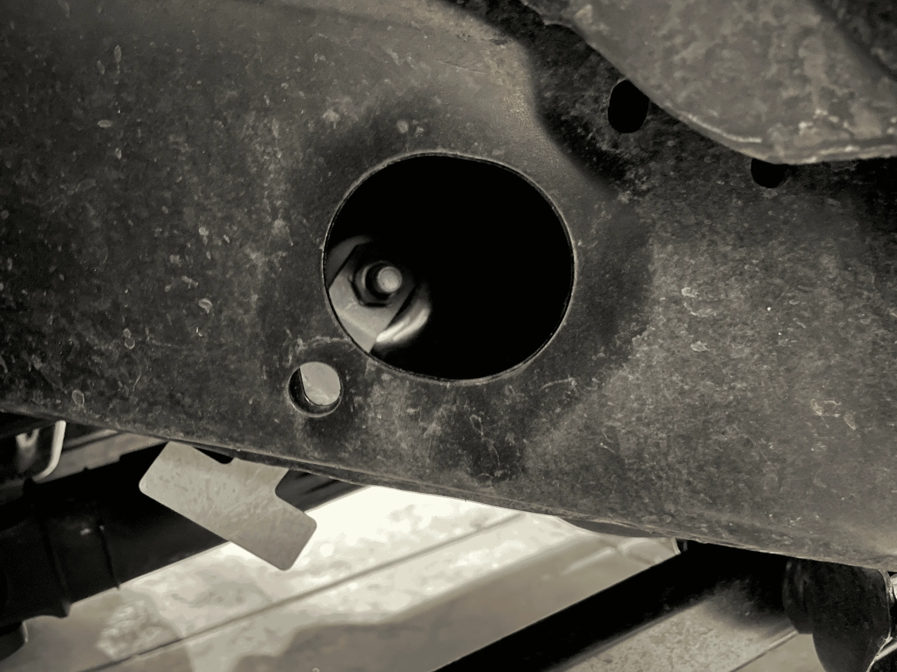 Jeep Wrangler JL Hole in Frame, Front Wheel wells tempImageTip1oi