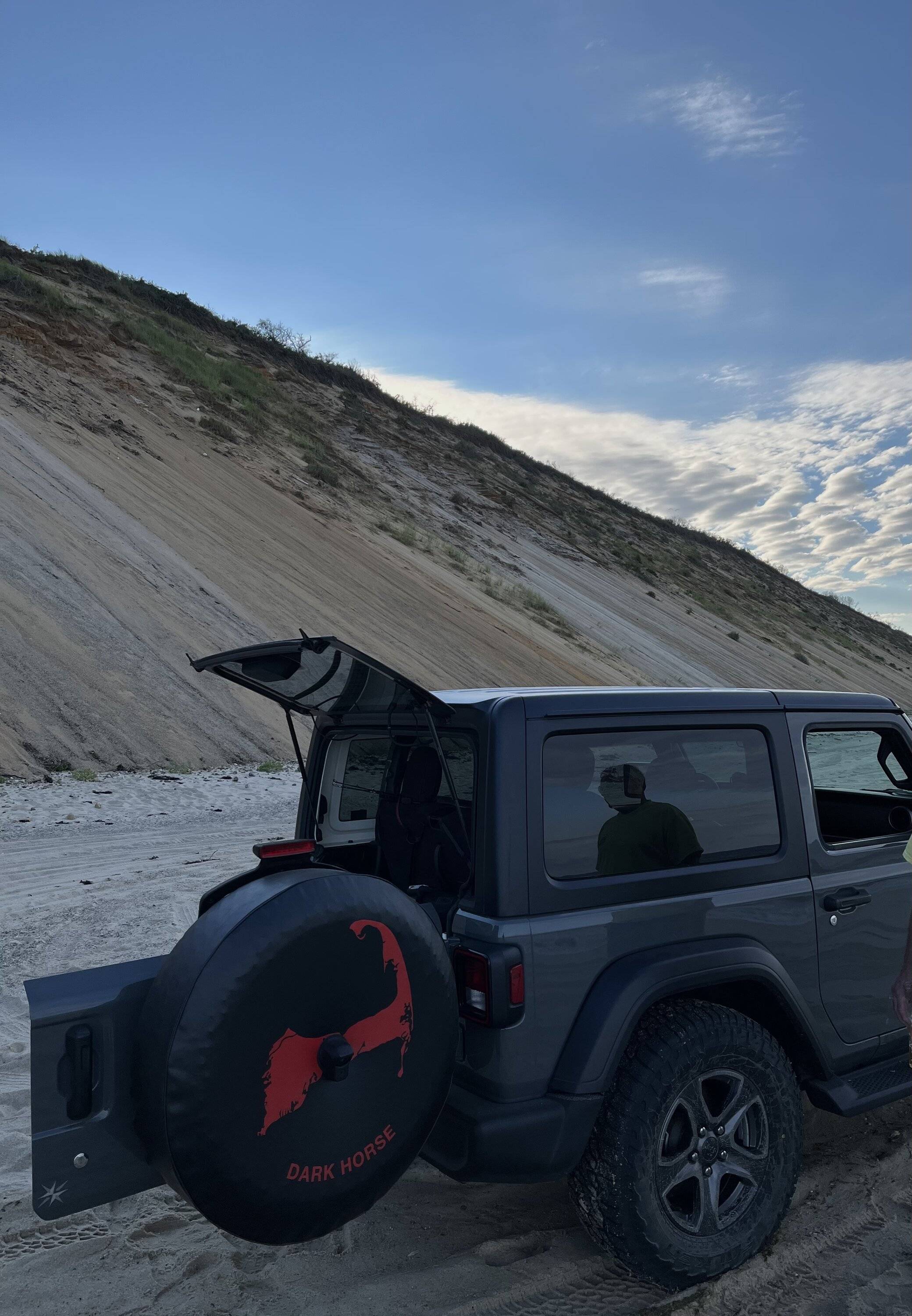 Jeep Wrangler JL Jeeps on the Beach... Post Em Up! IMG_0332
