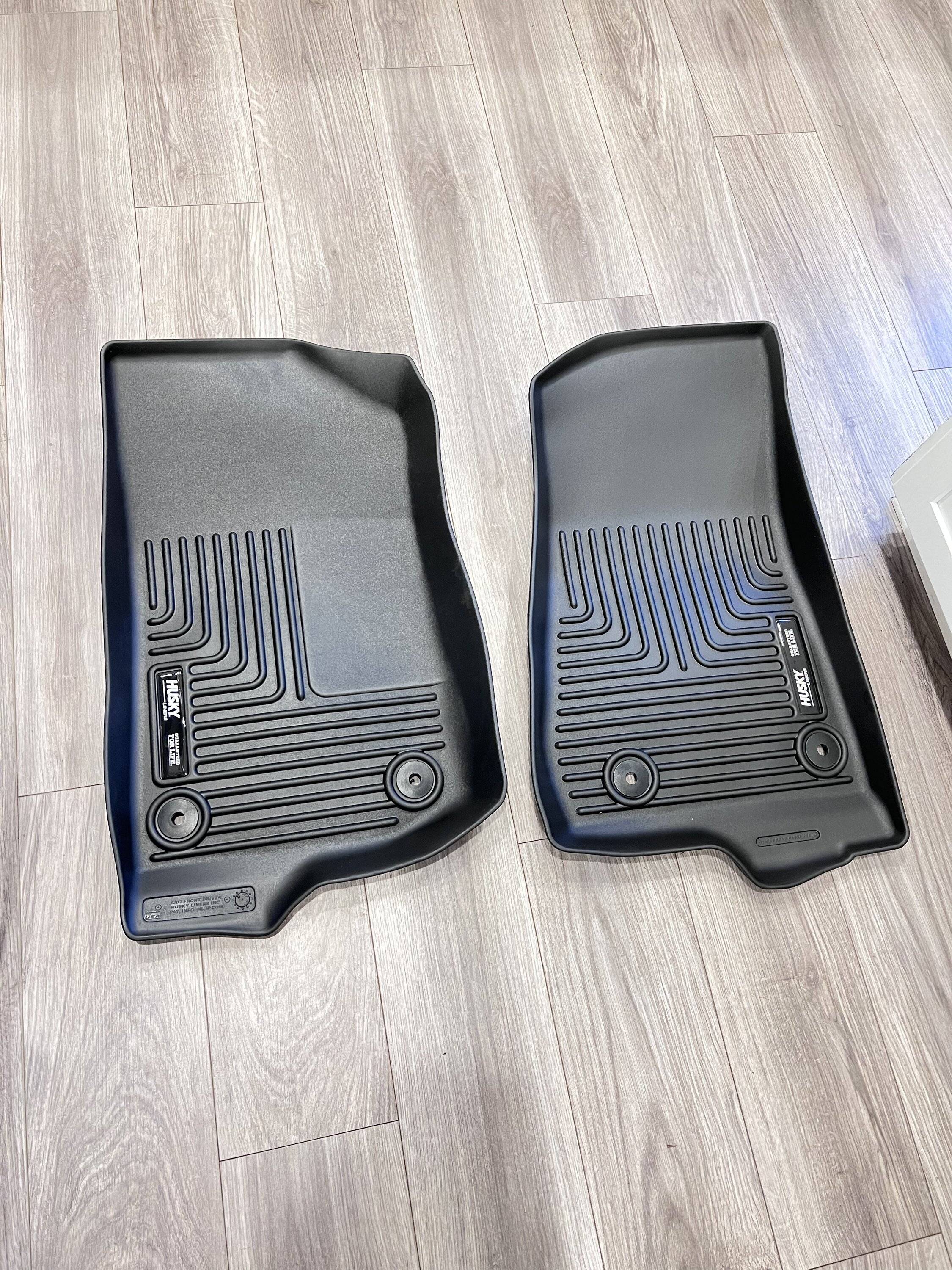 Jeep Wrangler JL Husky floor mats 3FC2BCF0-6427-4ADA-92D2-990E8511B9F0